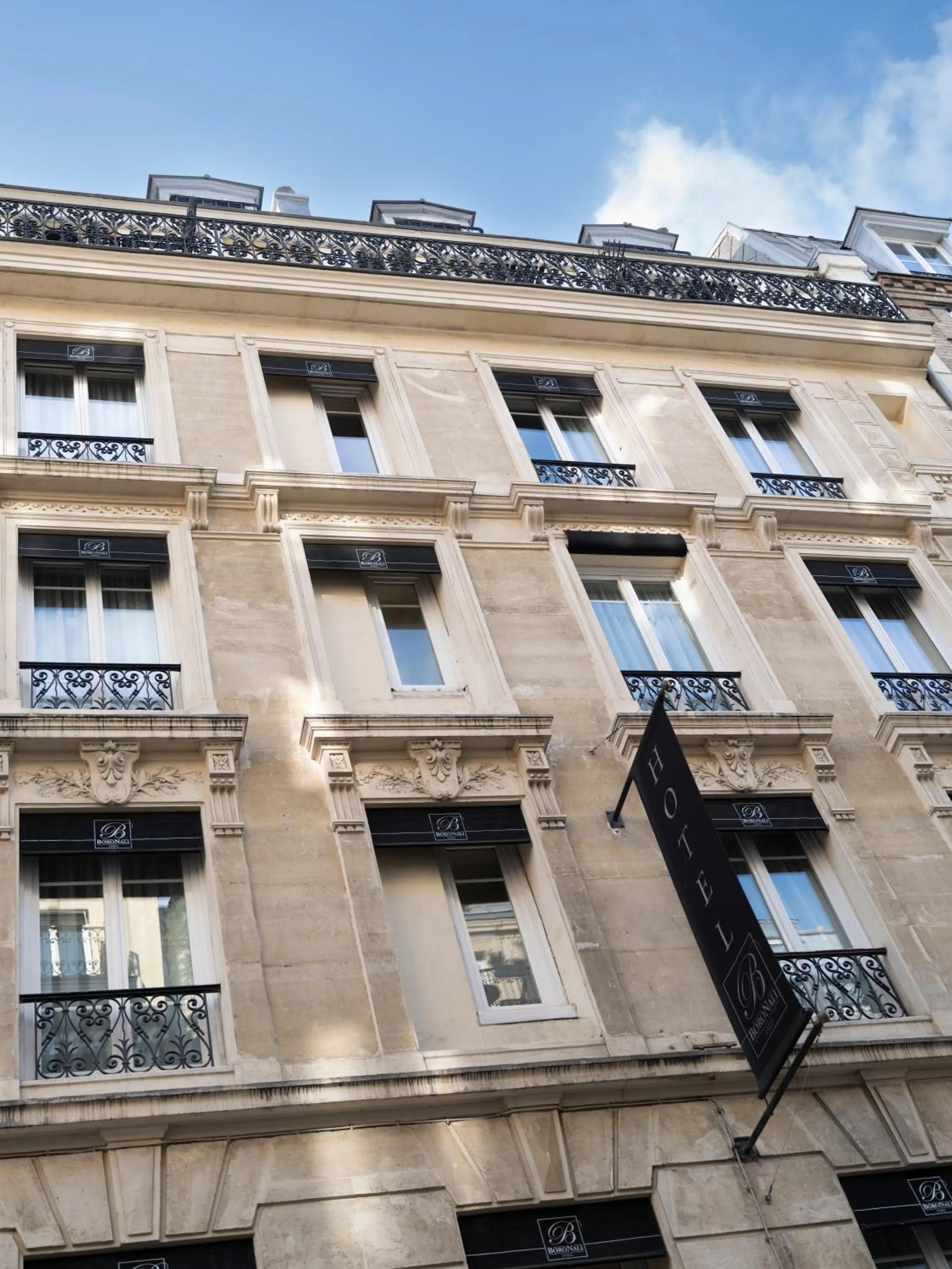 Property building in Hotel Boronali - Nouvellement rénové