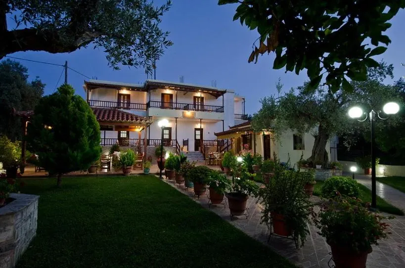 Garden in Studios Filippos