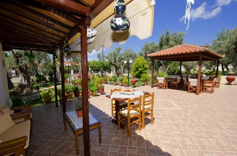 Garden in Studios Filippos