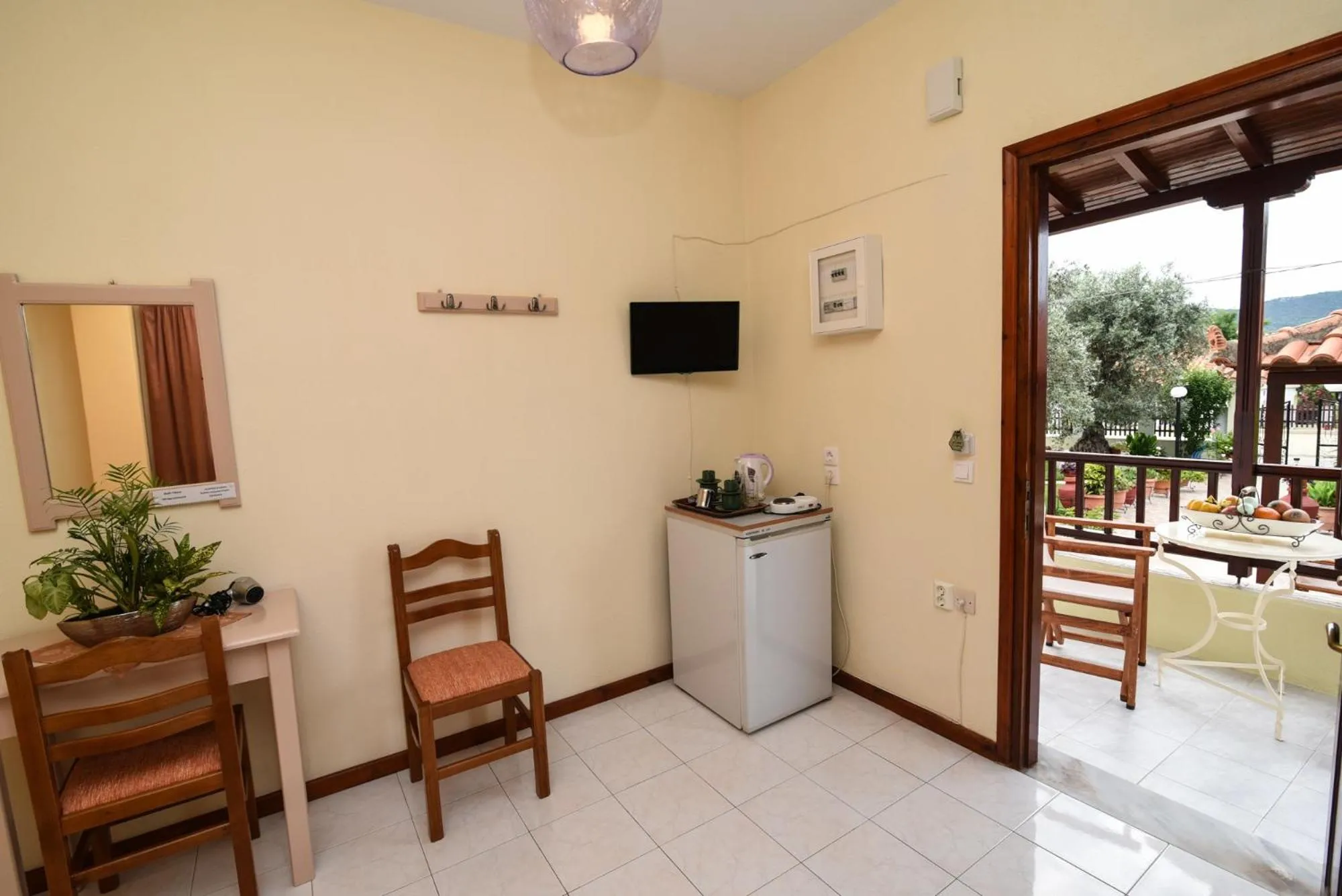 Coffee/tea facilities in Studios Filippos