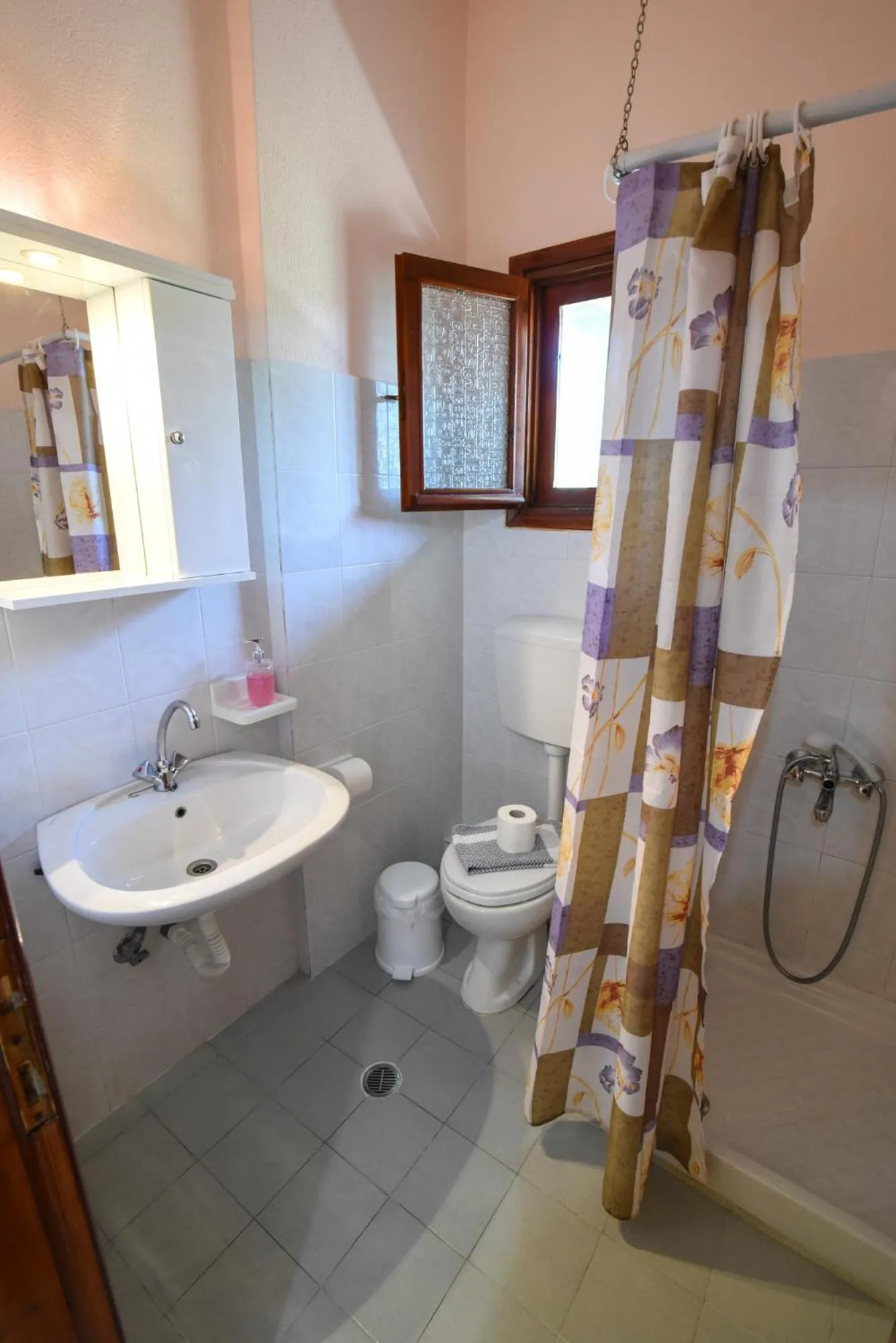 Bathroom in Studios Filippos
