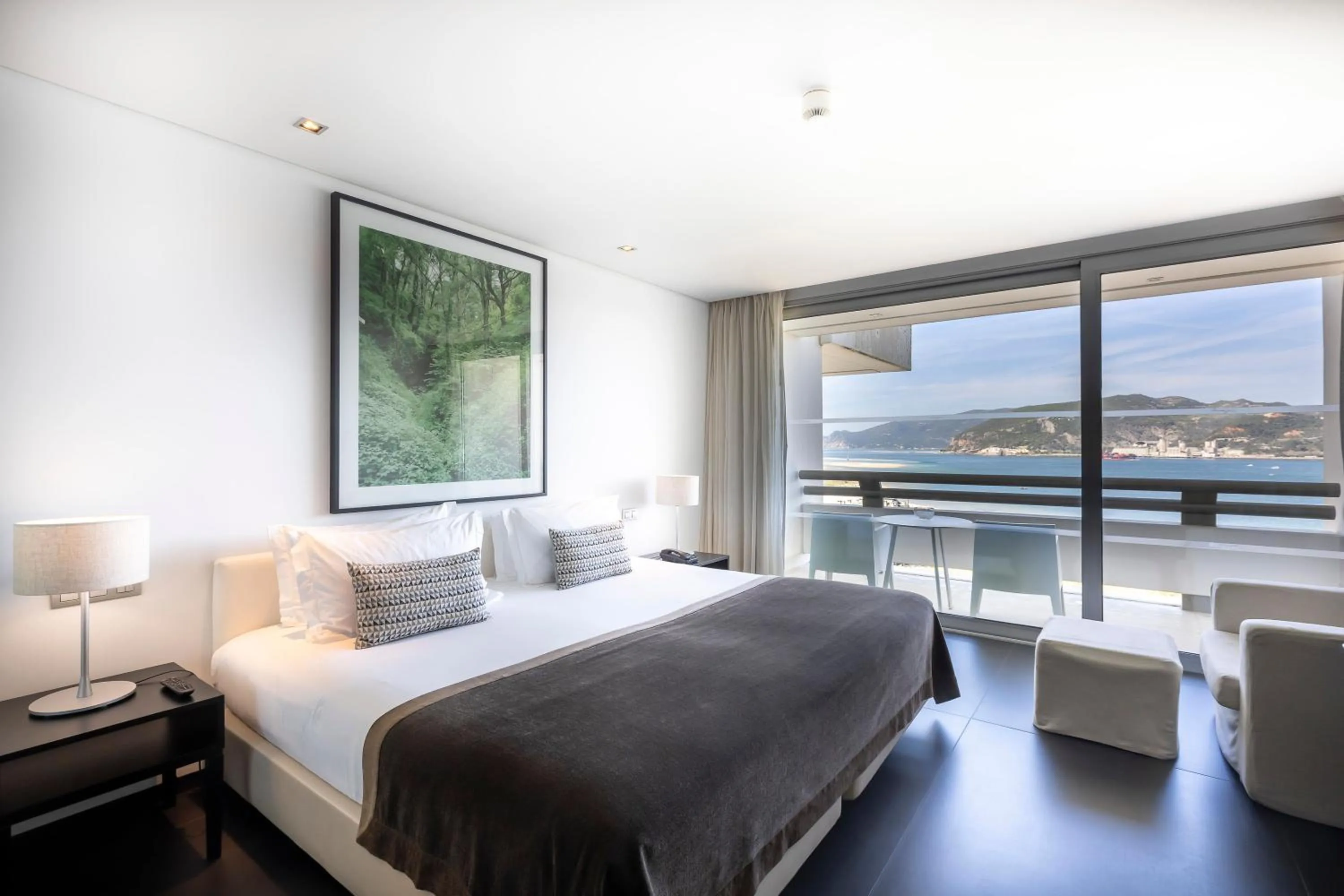 Bedroom, Bed in Troia Design Hotel