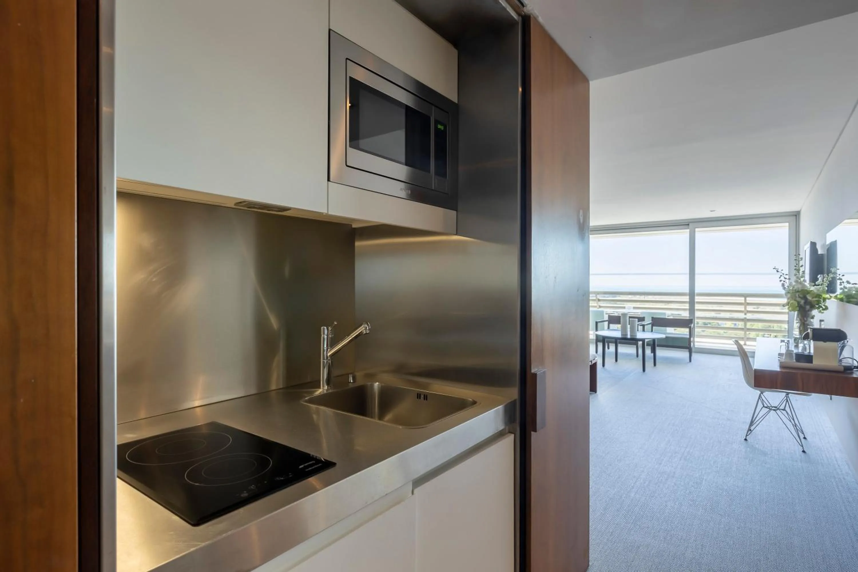 Kitchen or kitchenette in Troia Design Hotel