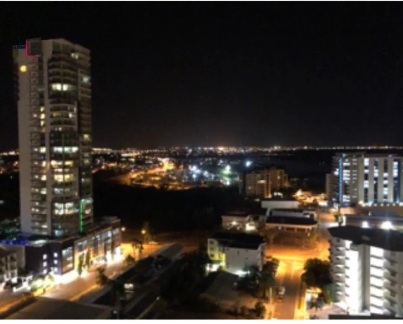 Darwin City Harbour views-Situated above the OAK Restaurant