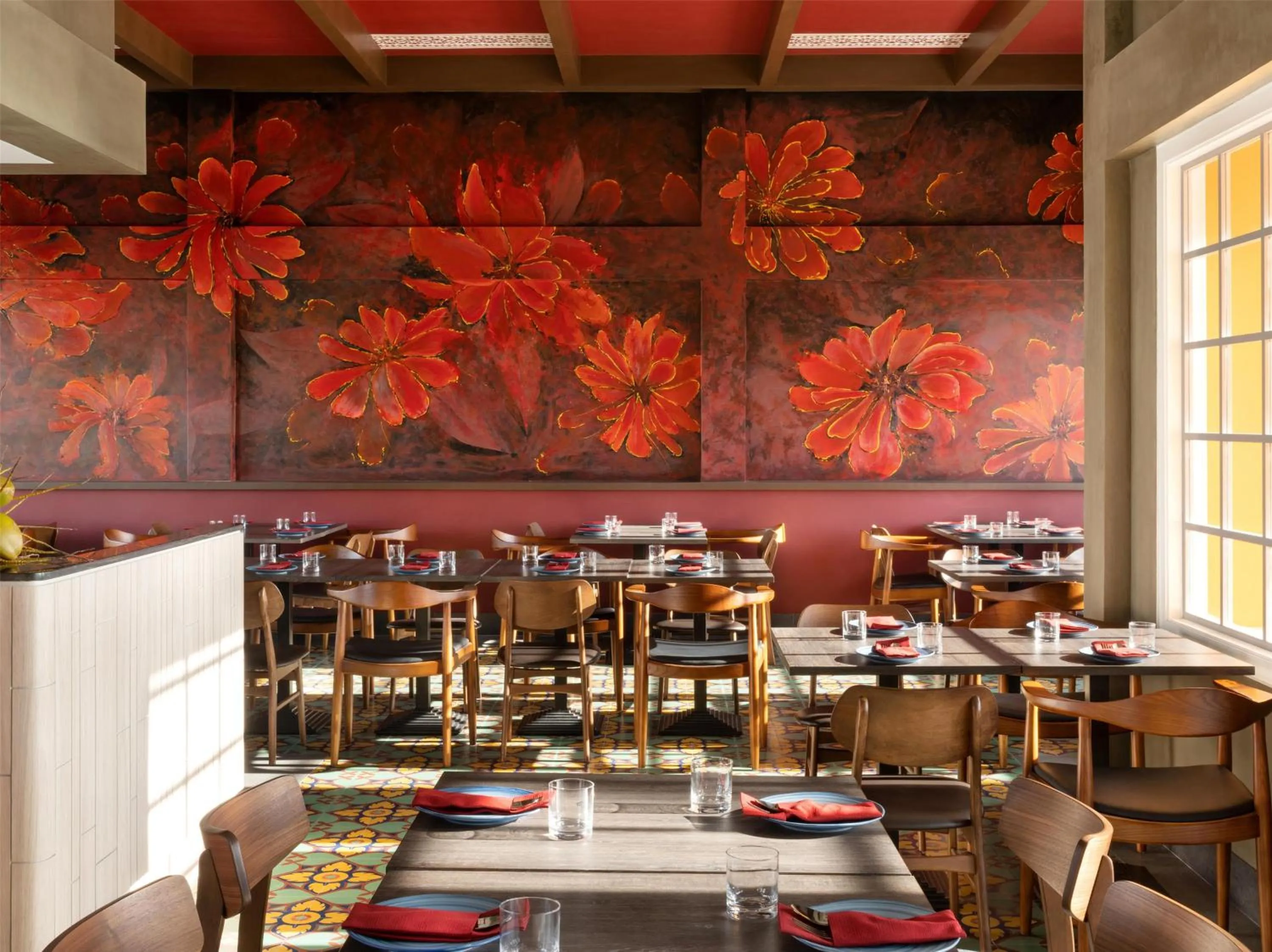 Restaurant/places to eat in SAii Lagoon Maldives, Curio Collection By Hilton