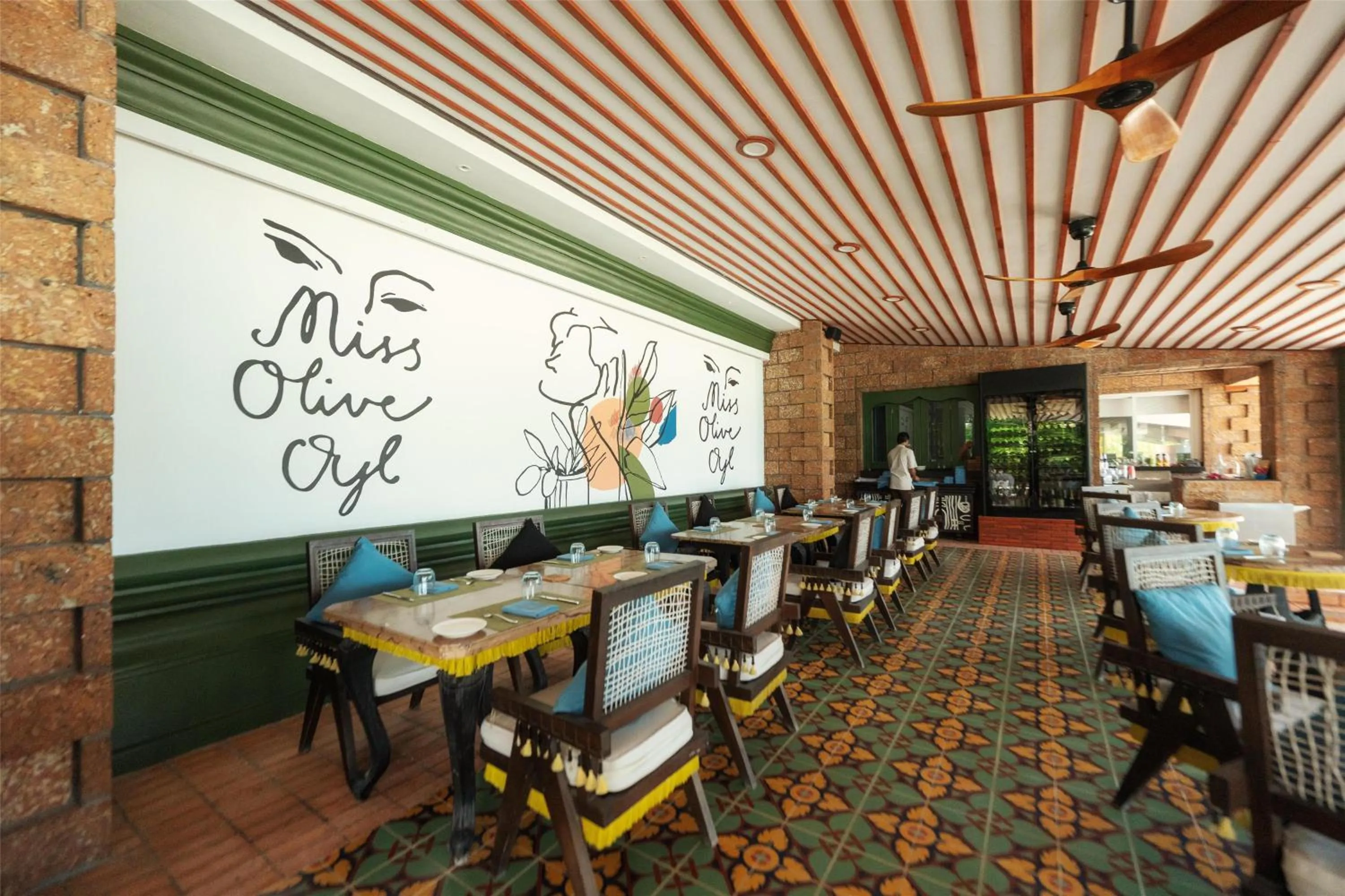 Restaurant/places to eat in SAii Lagoon Maldives, Curio Collection By Hilton