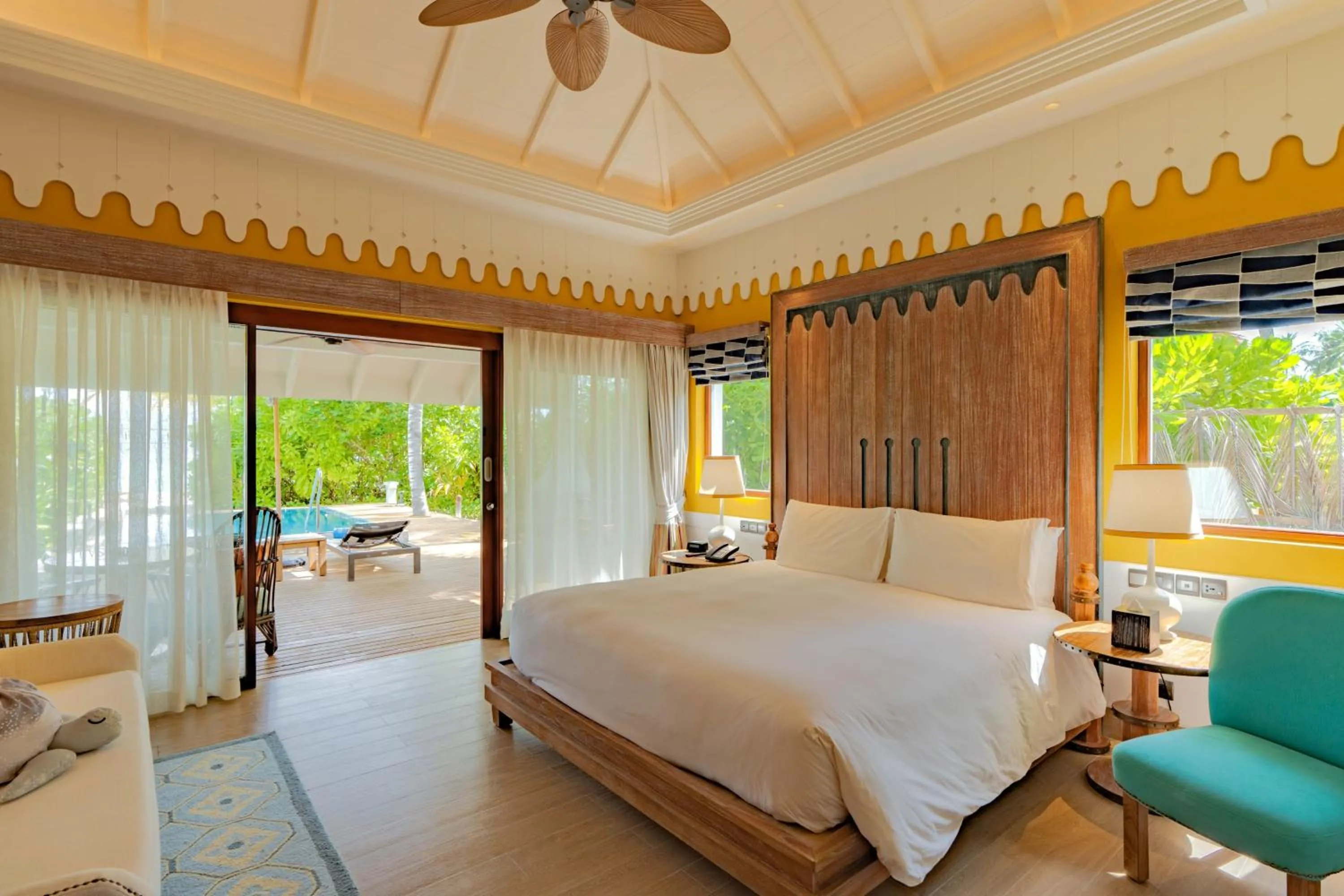 Bed in SAii Lagoon Maldives, Curio Collection By Hilton