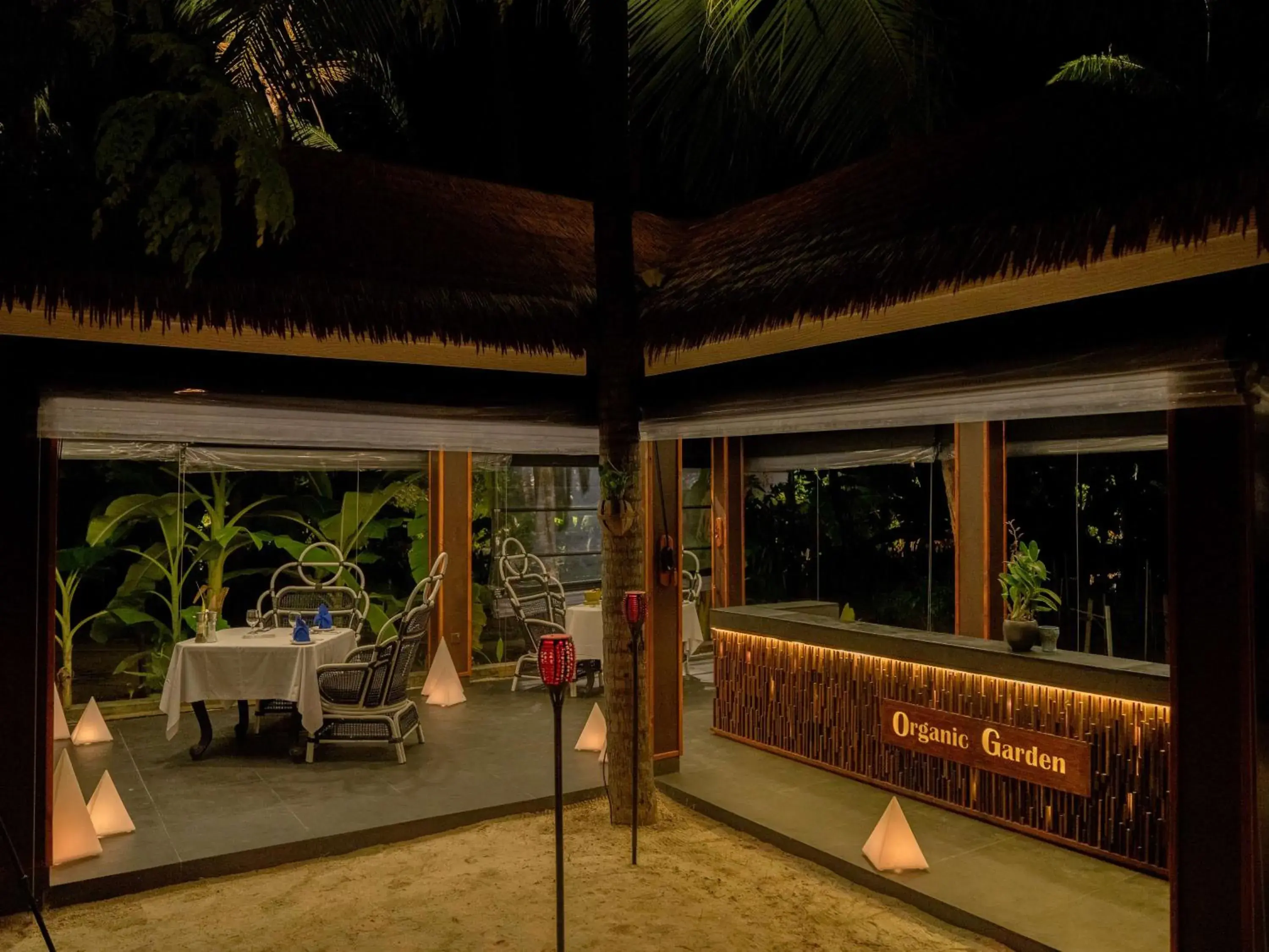 Property building in SAii Lagoon Maldives, Curio Collection By Hilton Property building in SAii Lagoon Maldives, Curio Collection By Hilton