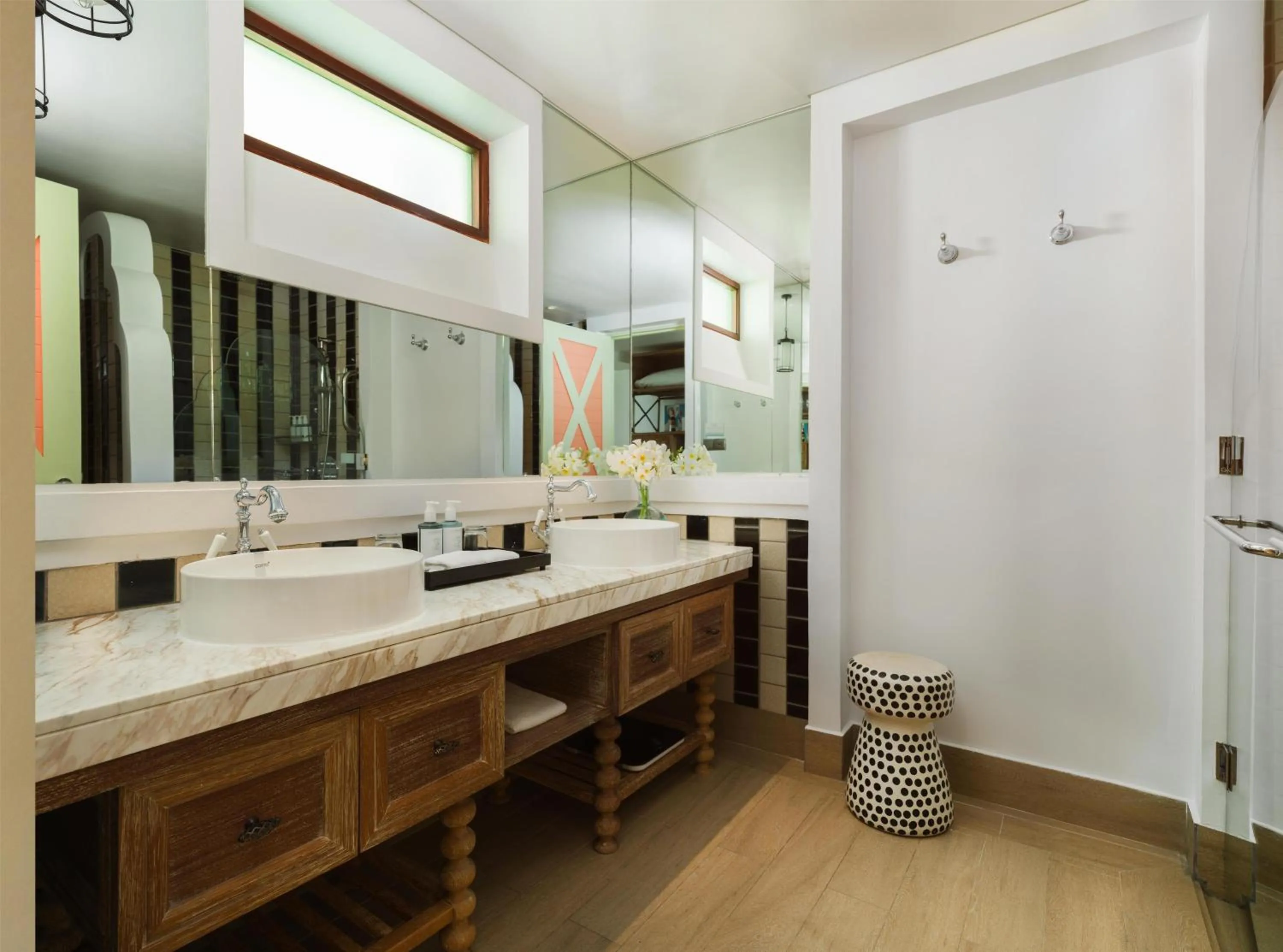 Bathroom in SAii Lagoon Maldives, Curio Collection By Hilton