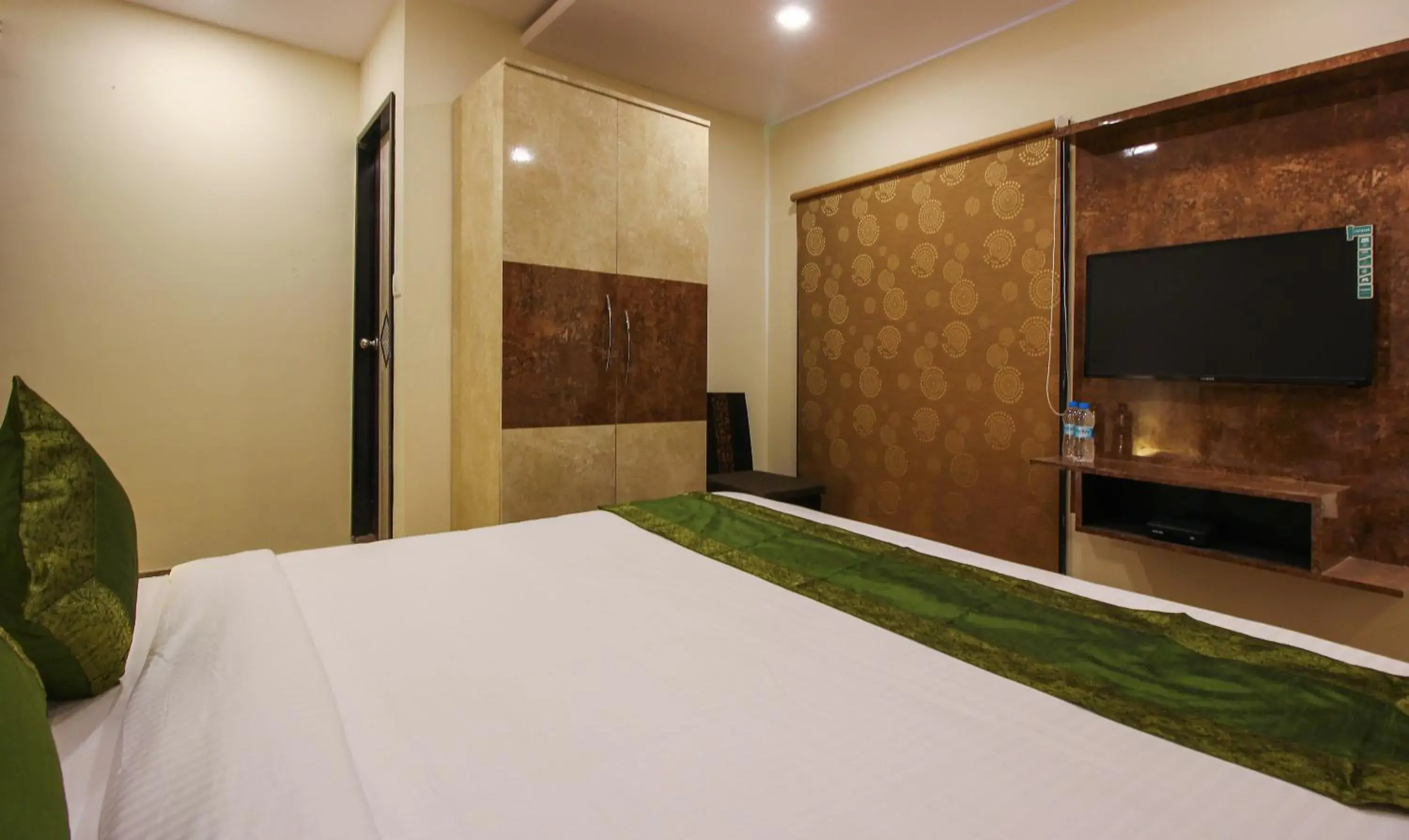 Photo of the whole room, Bed in Treebo Address Inn, Banjara Hills Photo of the whole room, Bed in Treebo Address Inn, Banjara Hills