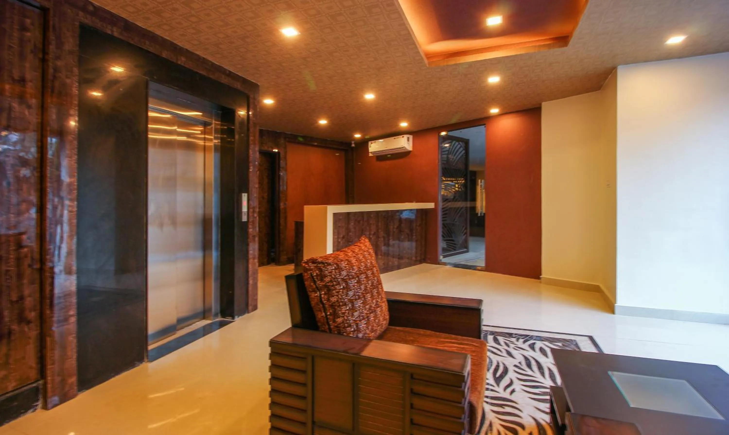 Lobby or reception in Treebo Address Inn, Banjara Hills