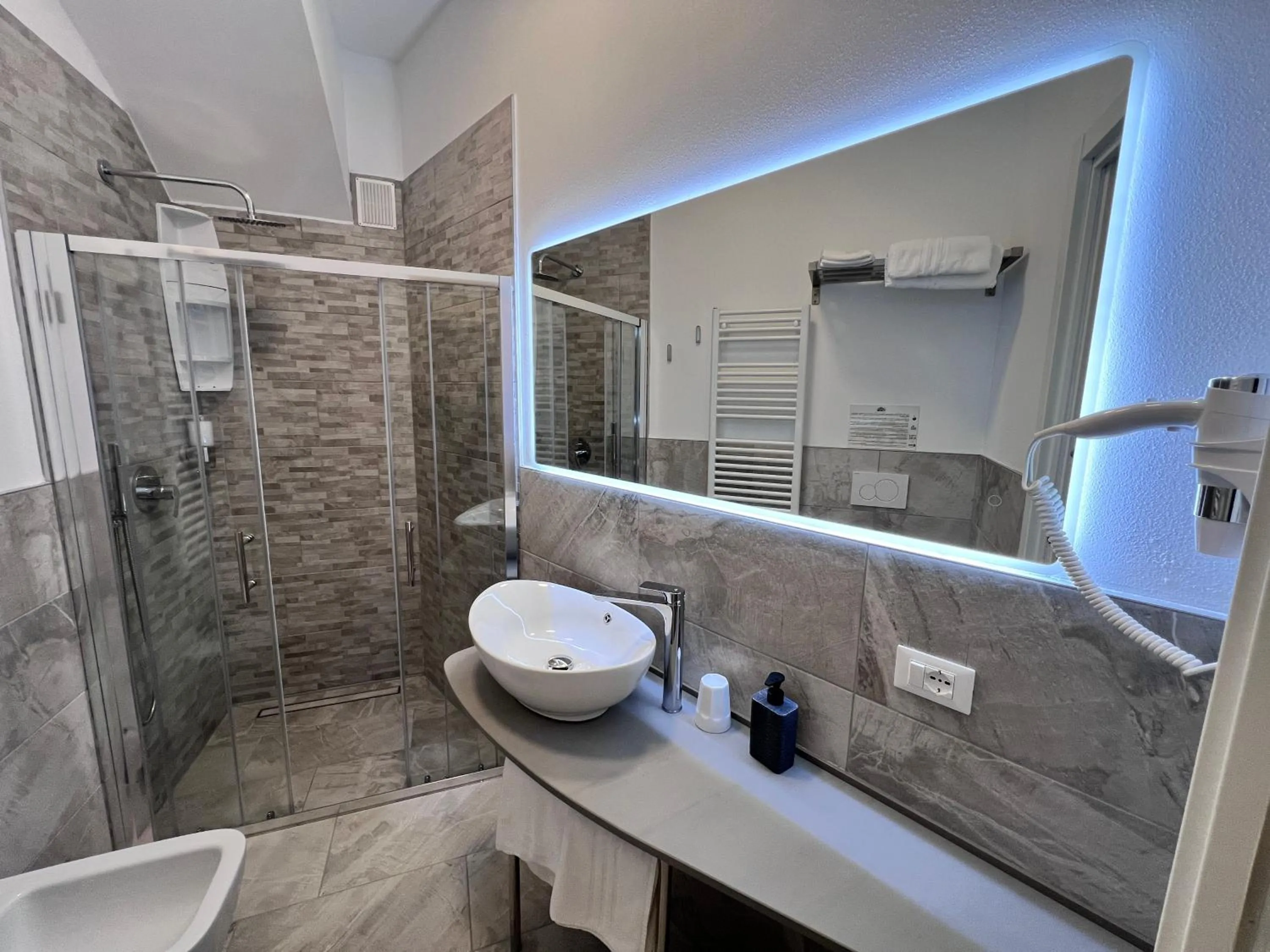 Shower in Residence Diaz