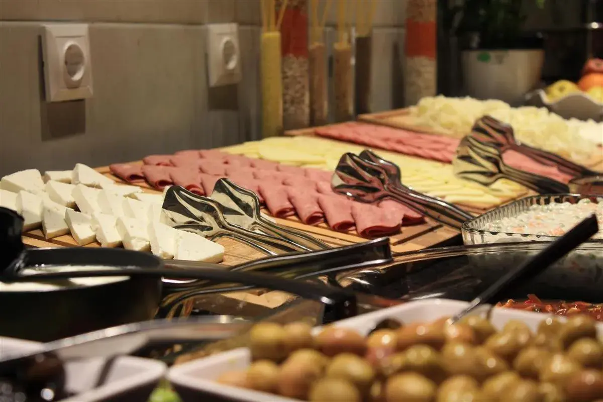 Breakfast in Tymbris Hotel Eskisehir Breakfast in Tymbris Hotel Eskisehir