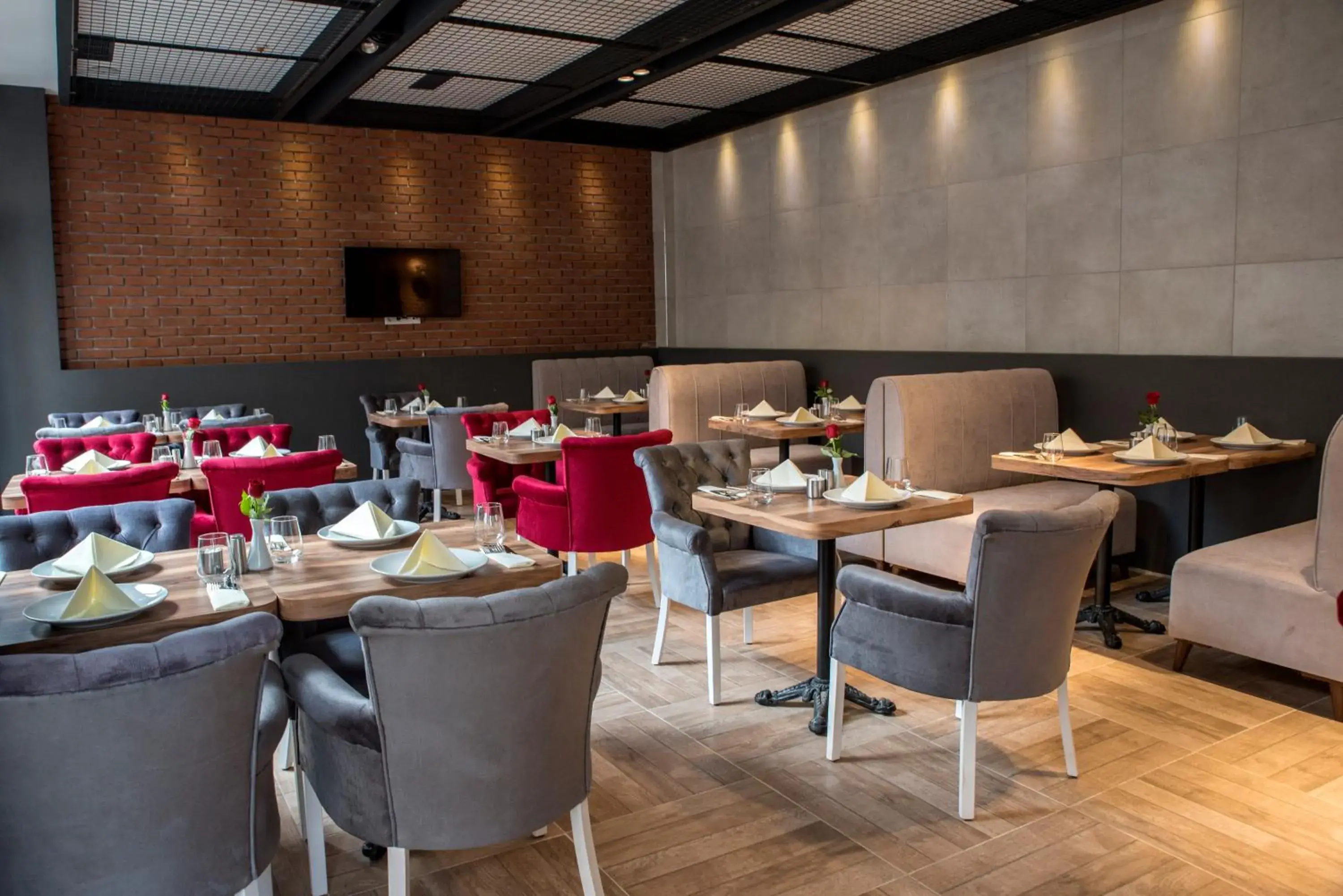 Restaurant/places to eat in Tymbris Hotel Eskisehir Restaurant/places to eat in Tymbris Hotel Eskisehir