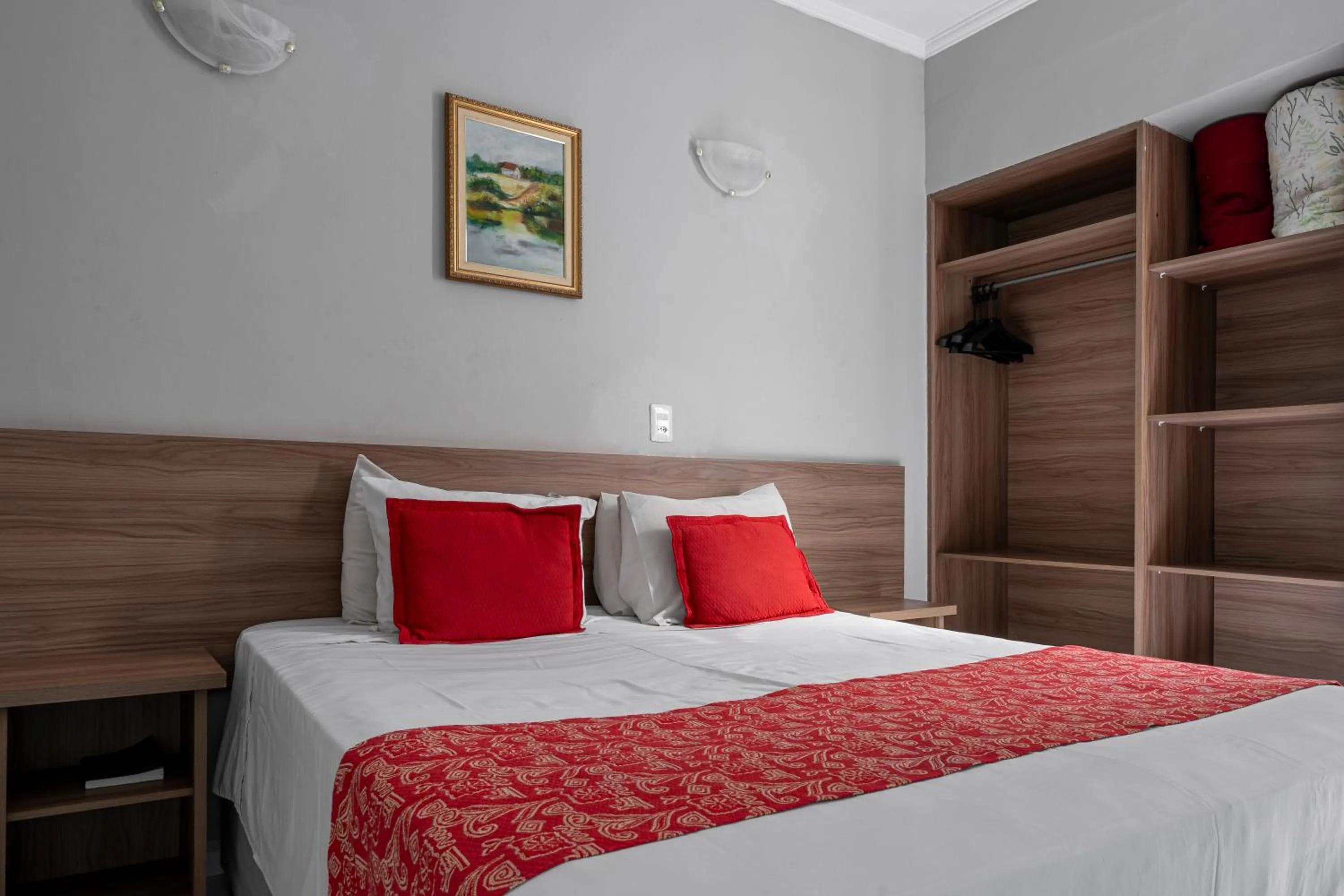 Bedroom, Bed in Plaza Hotel São José dos Campos