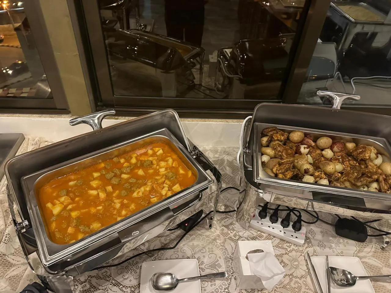 Restaurant/places to eat in Petra Sky Hotel