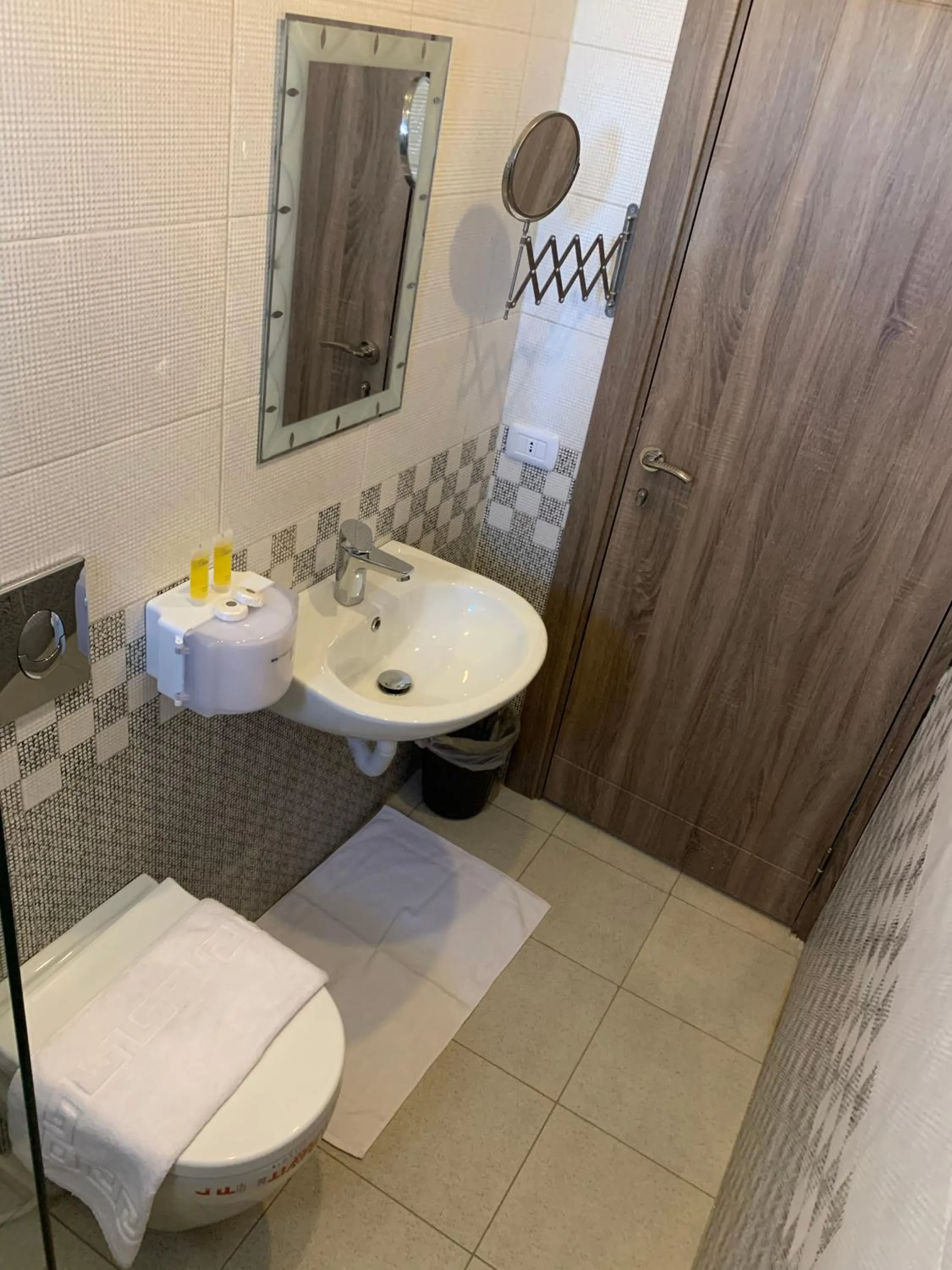 Bathroom in Petra Sky Hotel