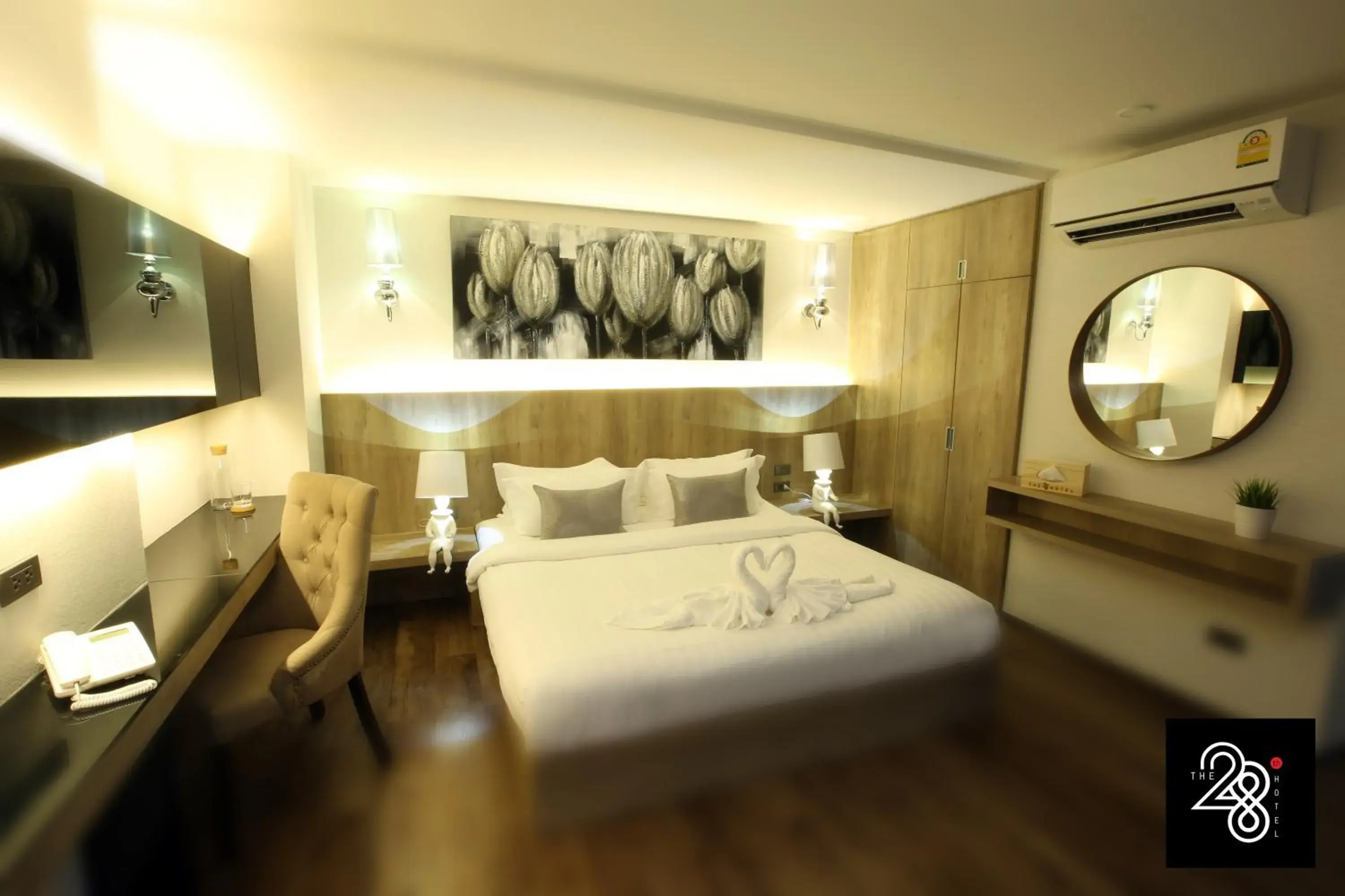 Bed in The 28th Hotel Bed in The 28th Hotel