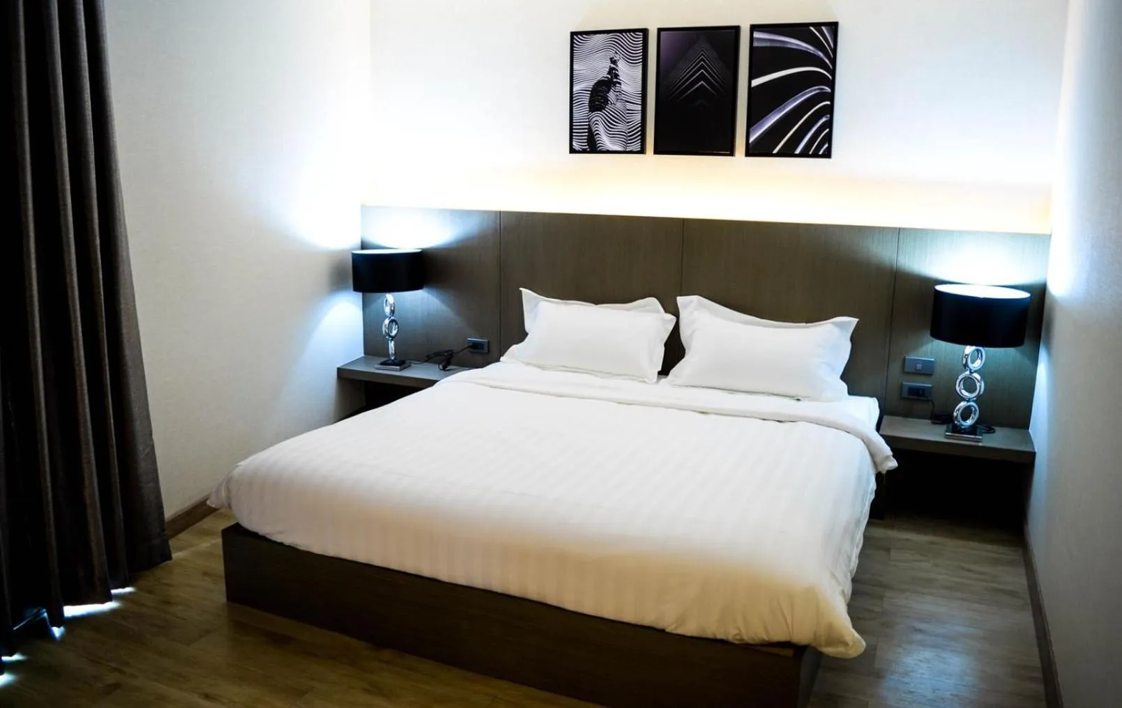 Bed in The 28th Hotel