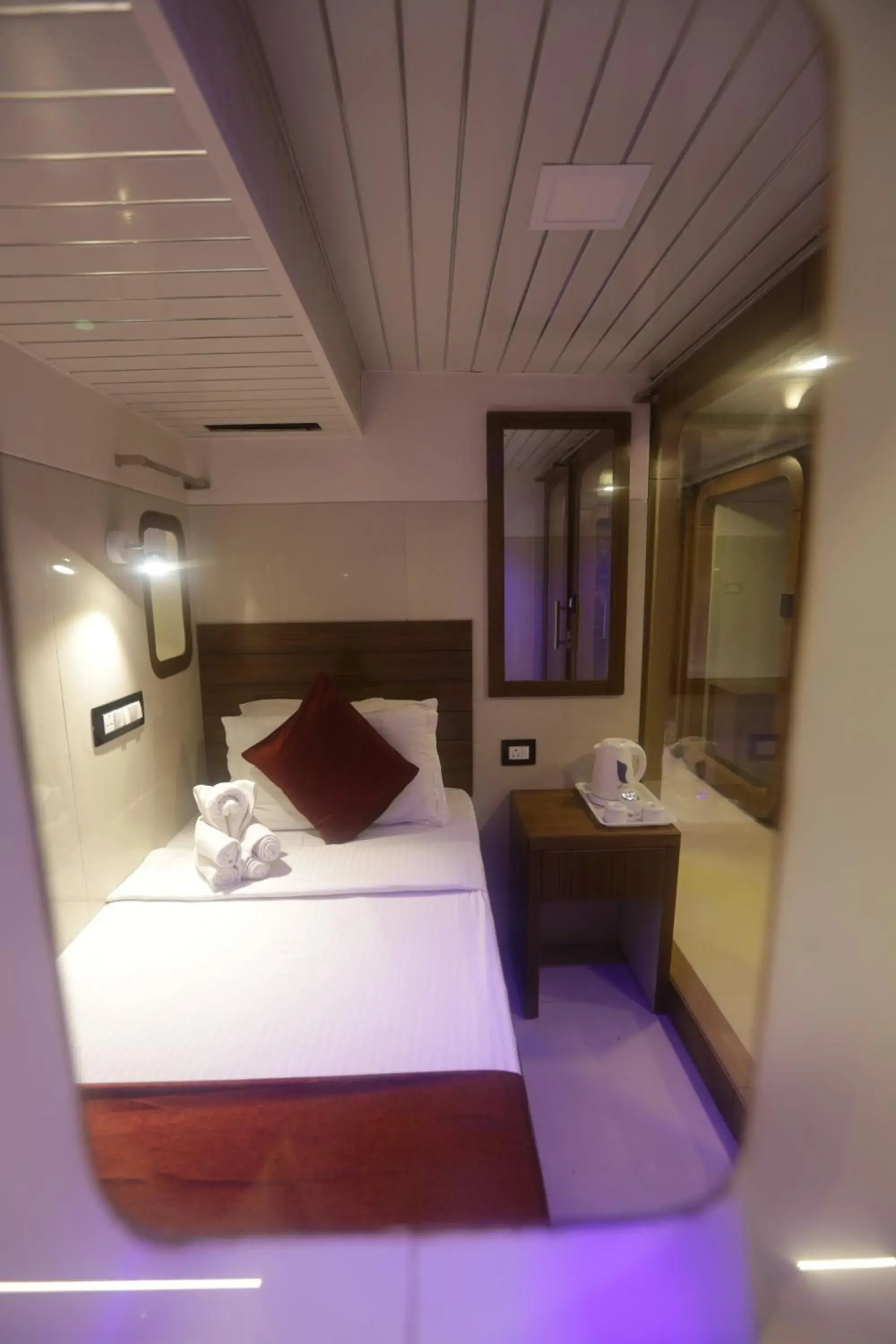 Bed in Qubestay Airport Capsule Hotel & Hostel Bed in Qubestay Airport Capsule Hotel & Hostel