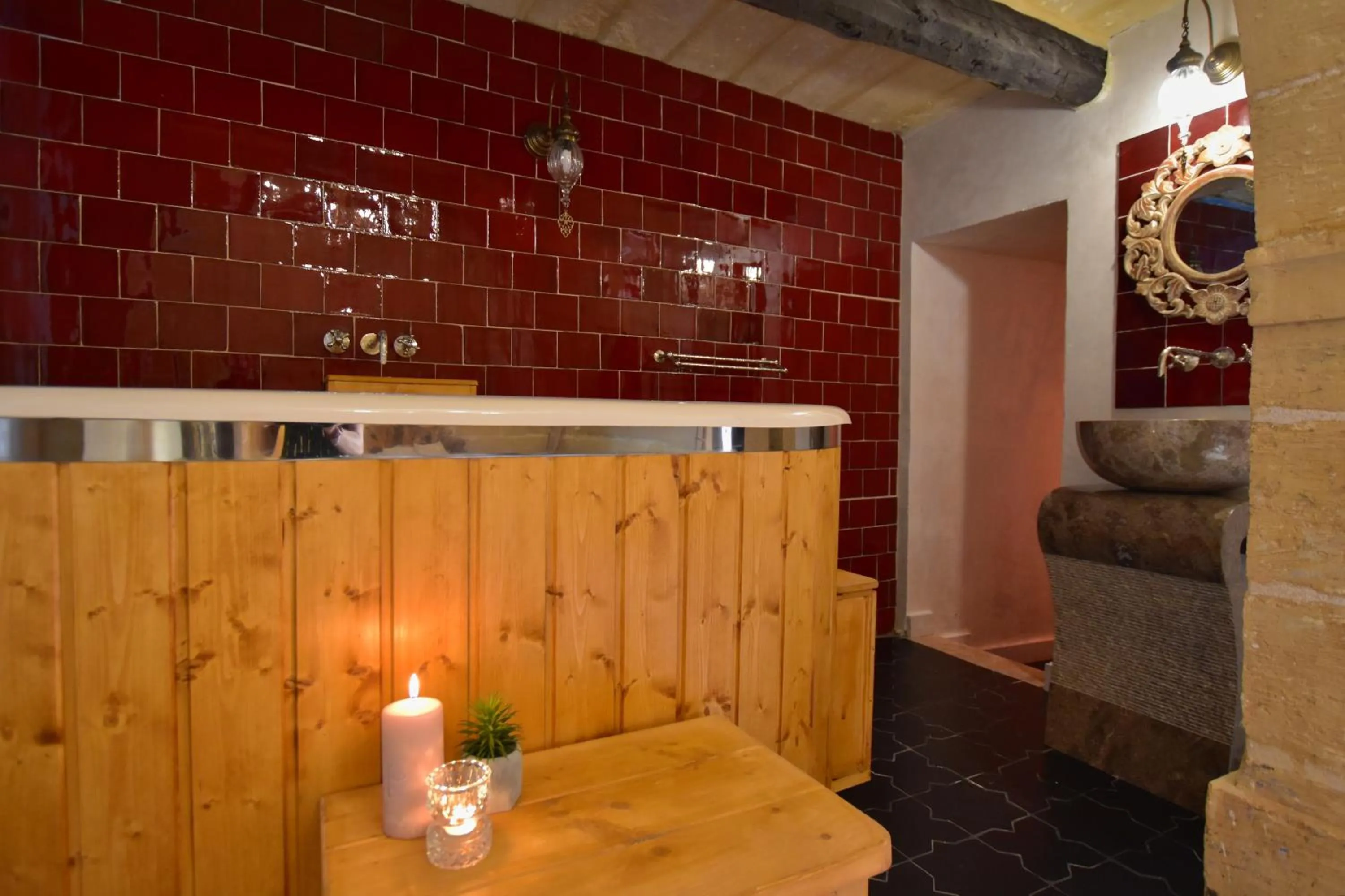 Chapel 5 Boutique Suites B&B