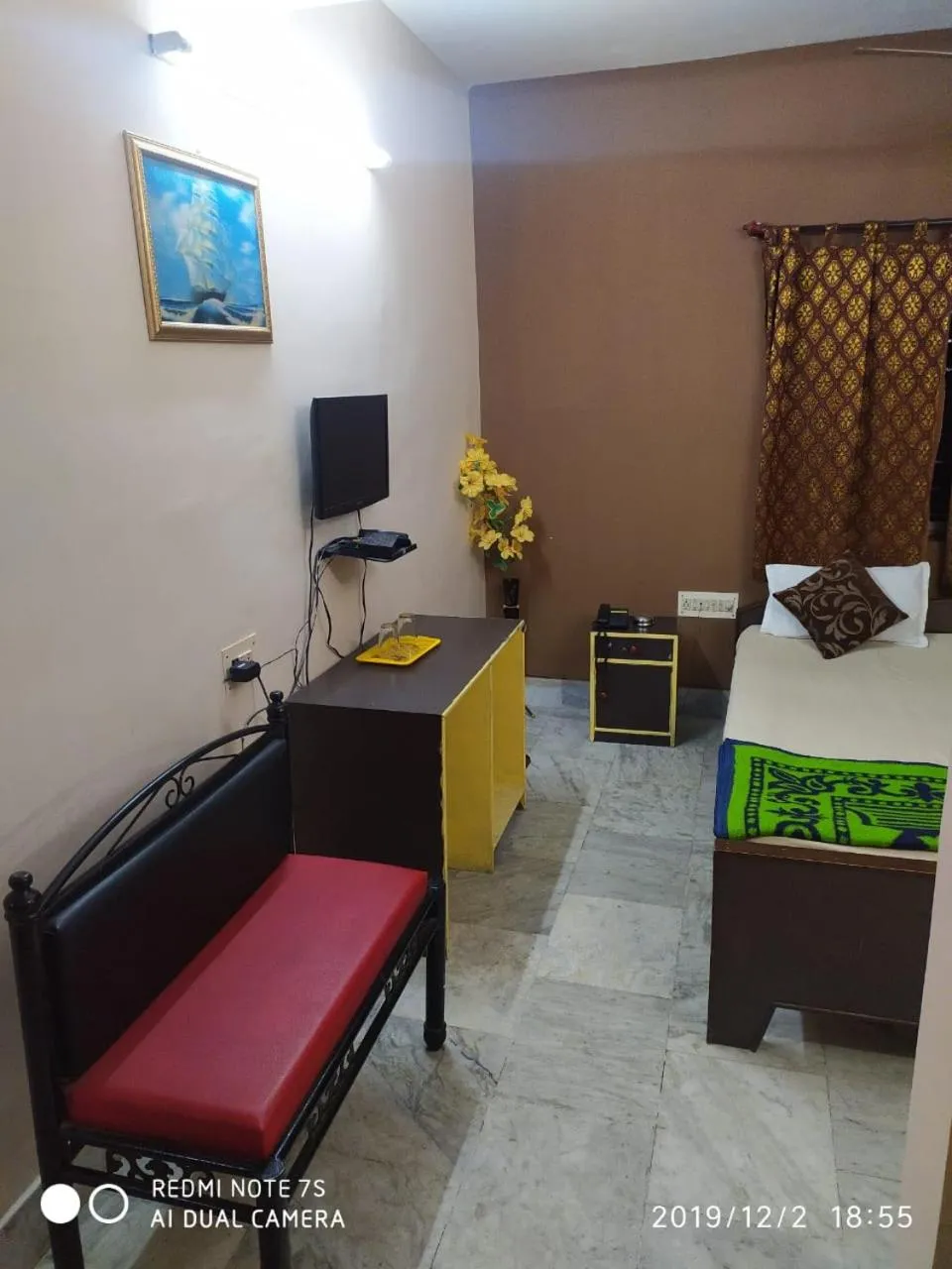 View (from property/room), Bed in M/s HOTEL DIWAN INTERNATIONAL