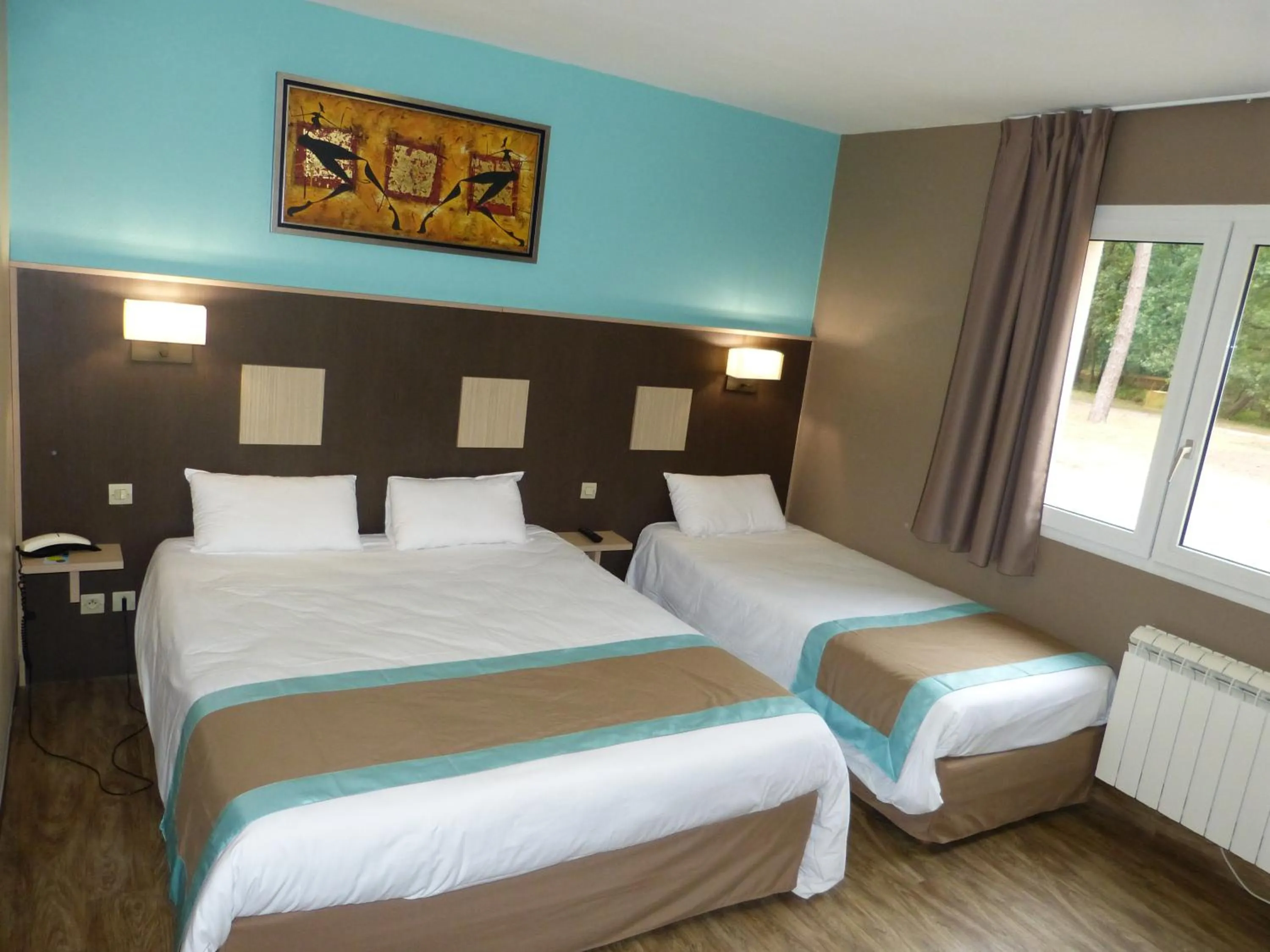 Bedroom, Bed in Hotel ARBOR - Les Hunaudieres - Le Mans Sud - Mulsanne