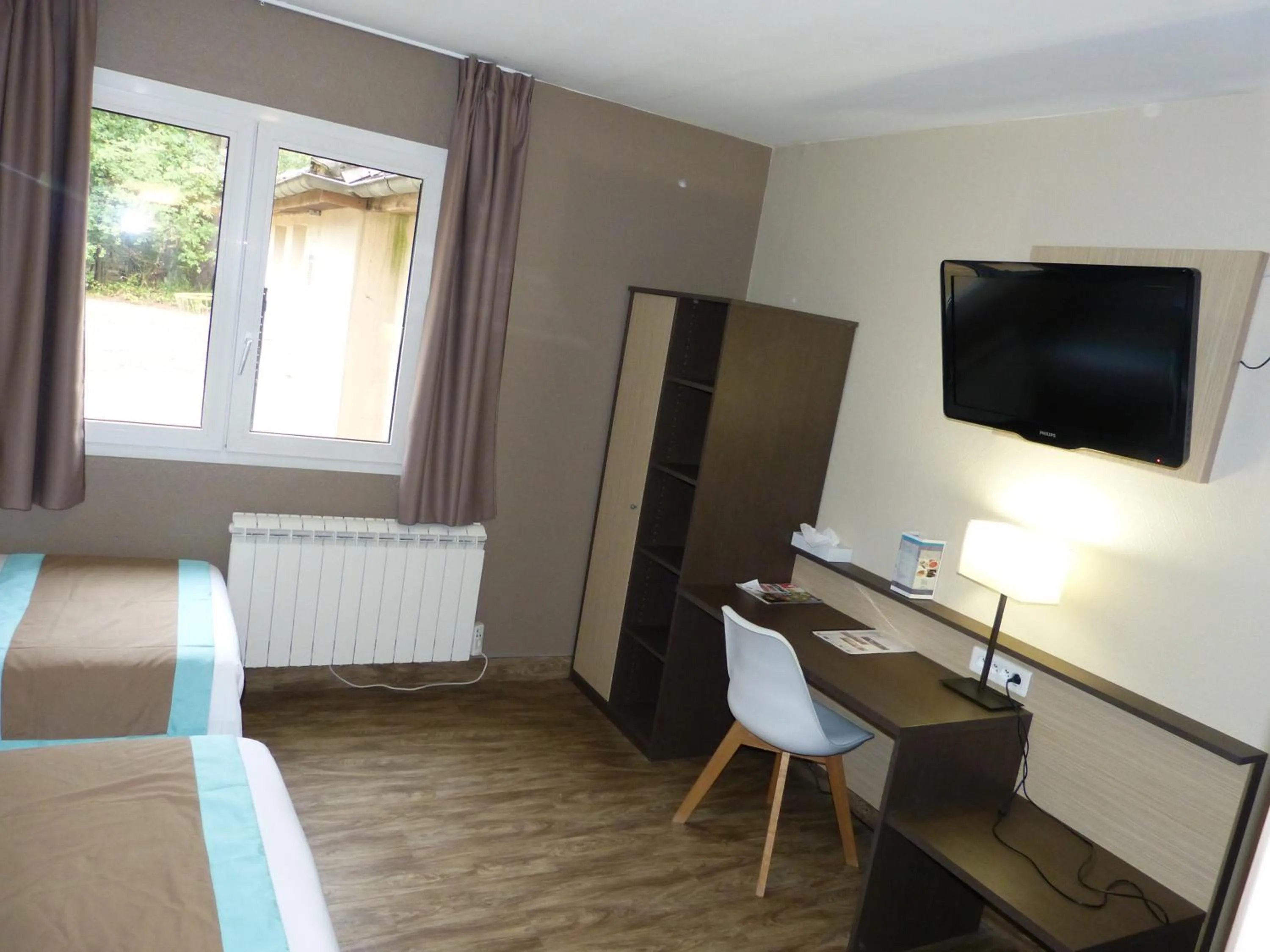 Bedroom, Bed in Hotel ARBOR - Les Hunaudieres - Le Mans Sud - Mulsanne