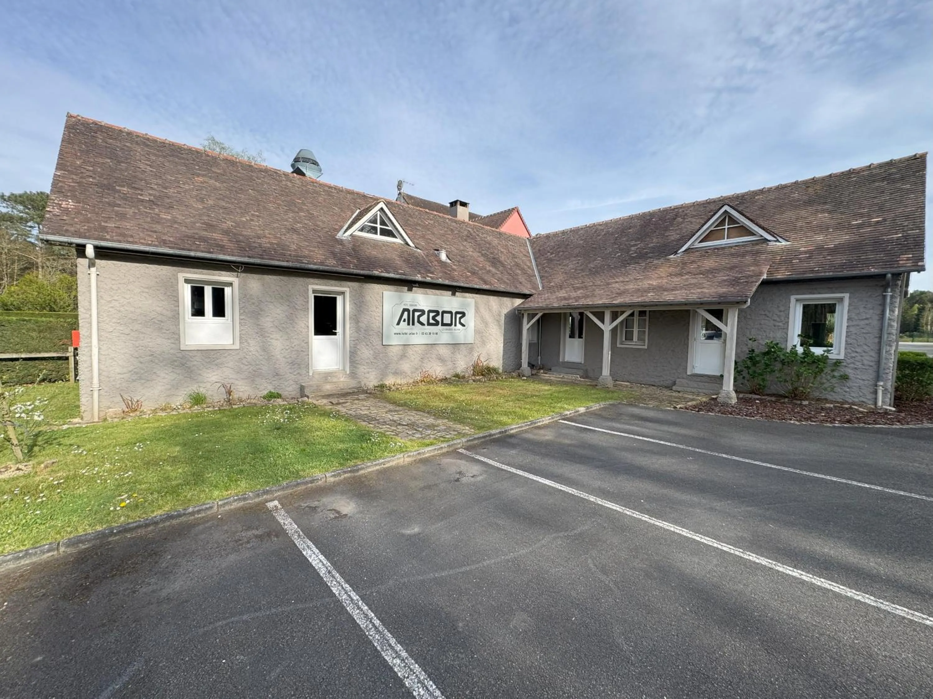 Property logo or sign in Hotel ARBOR - Les Hunaudieres - Le Mans Sud - Mulsanne