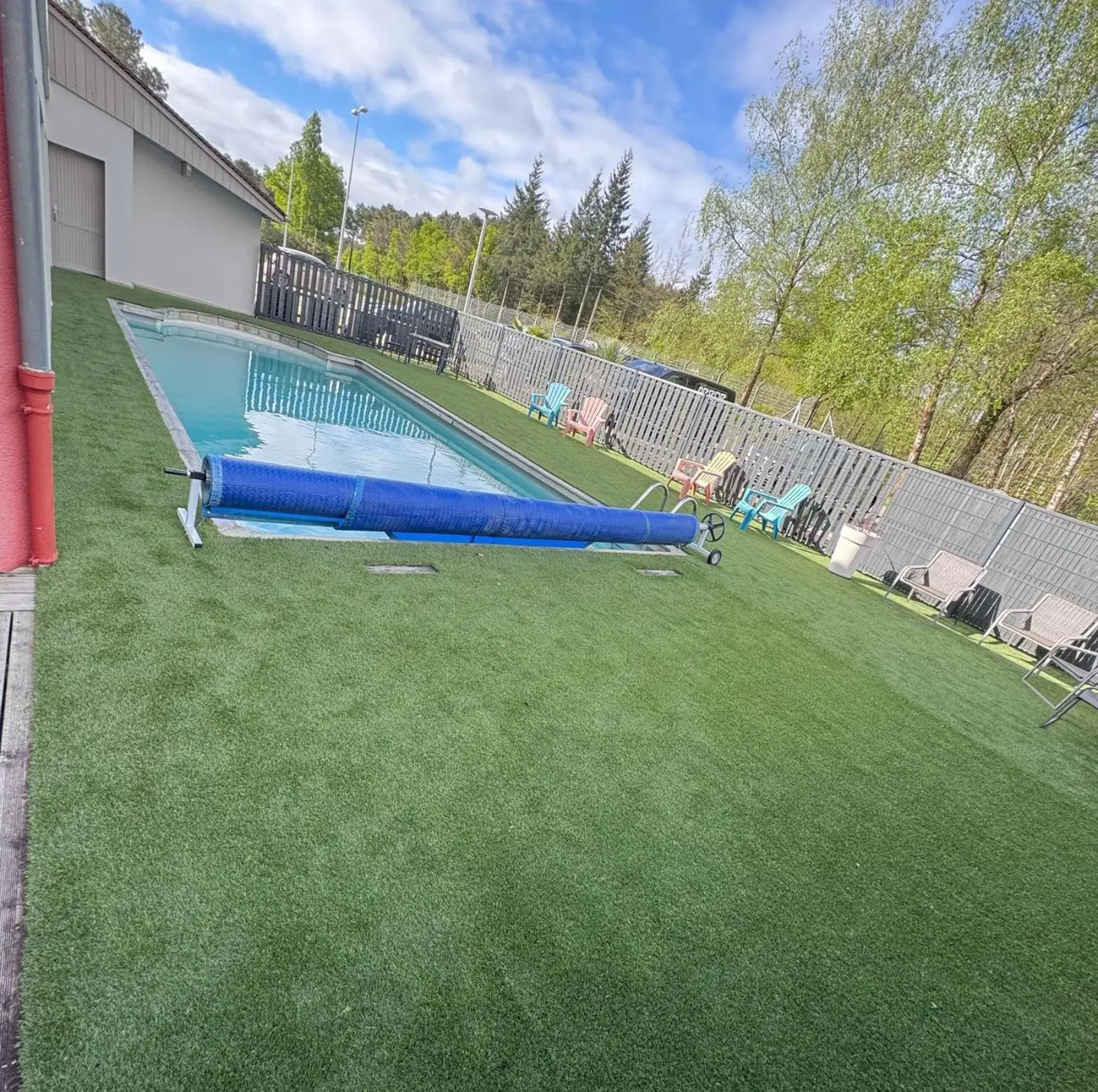 Swimming pool in Hotel ARBOR - Les Hunaudieres - Le Mans Sud - Mulsanne Swimming pool in Hotel ARBOR - Les Hunaudieres - Le Mans Sud - Mulsanne