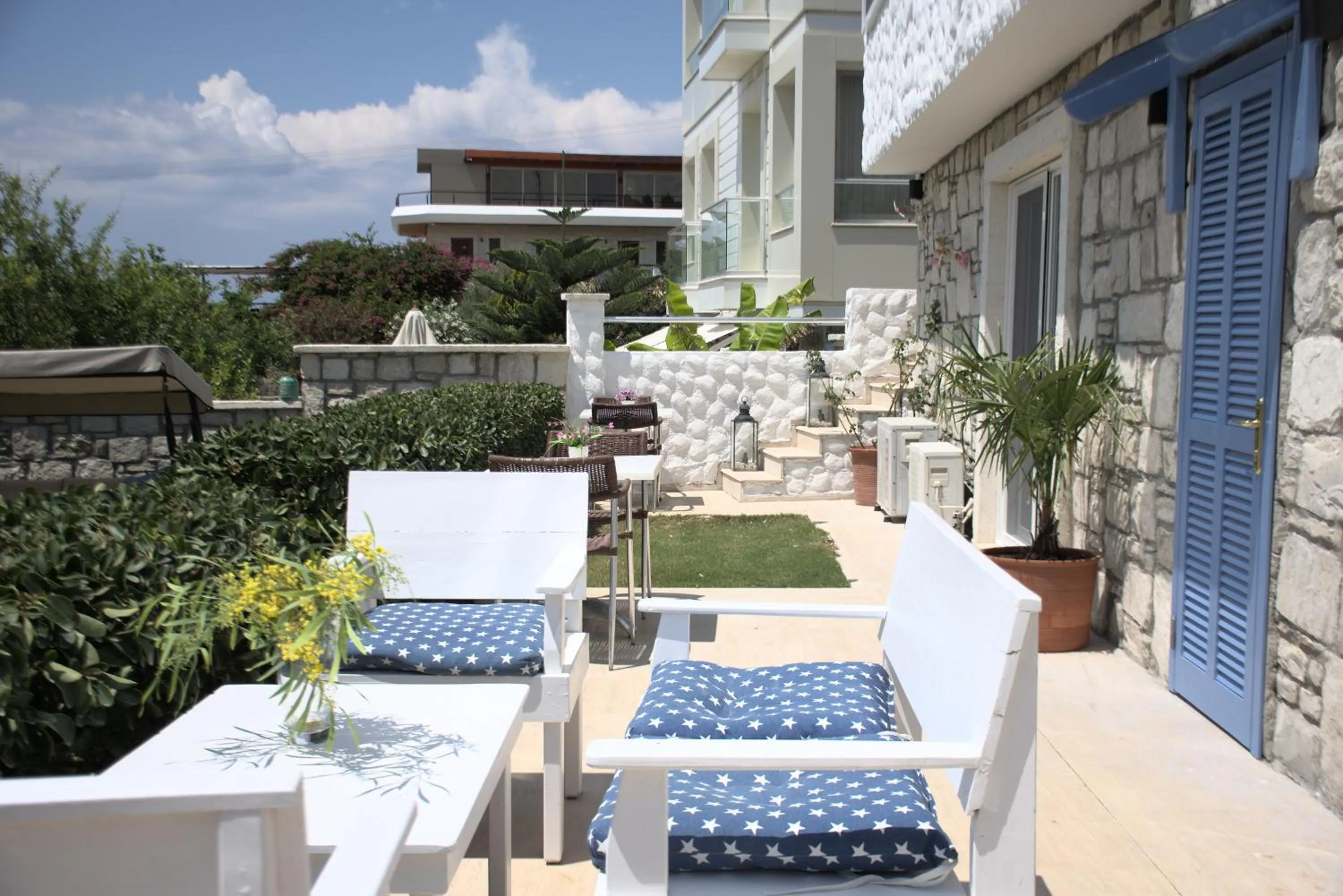 Patio in Tepe Hotel