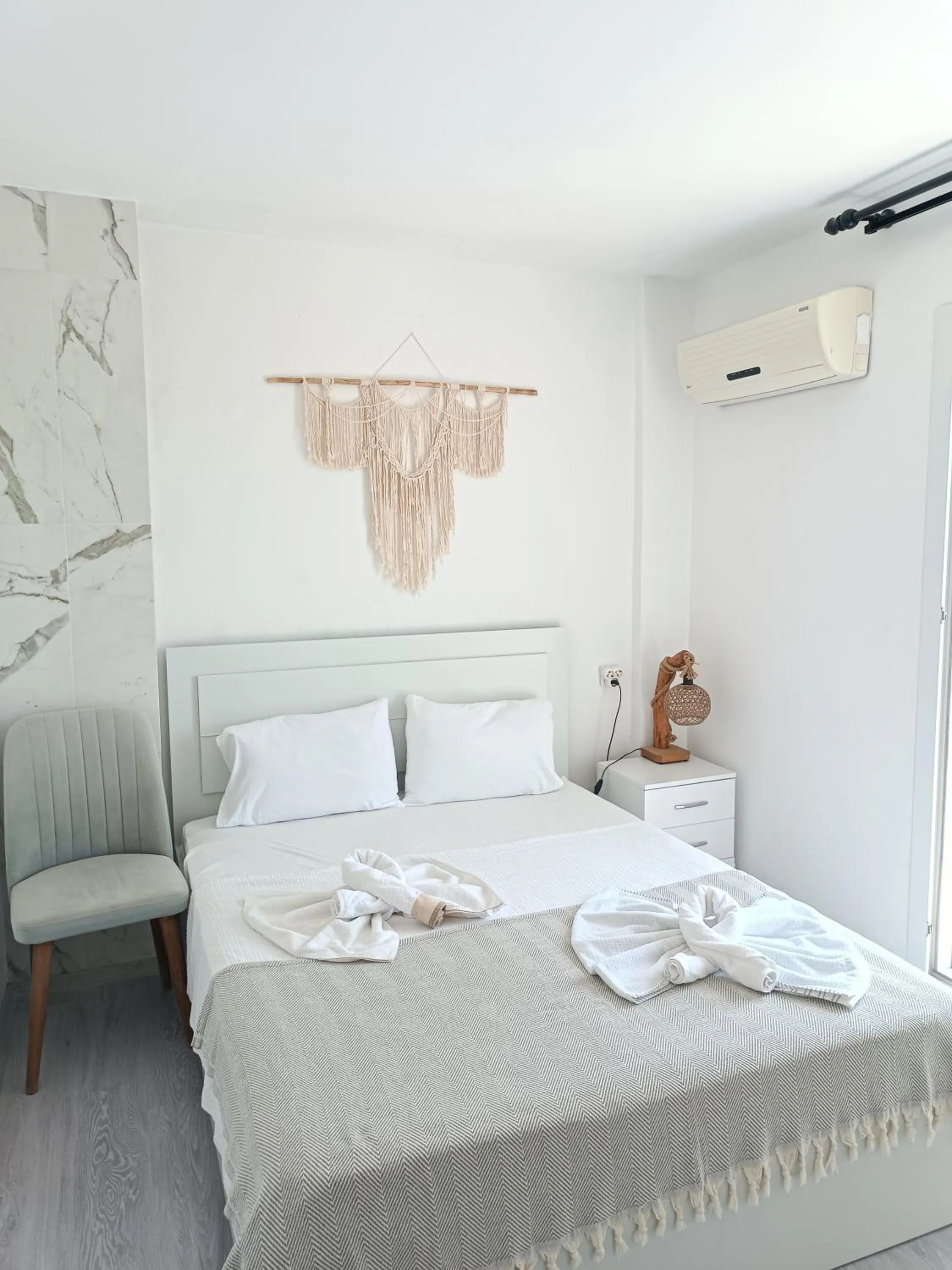 Photo of the whole room, Bed in Tepe Hotel