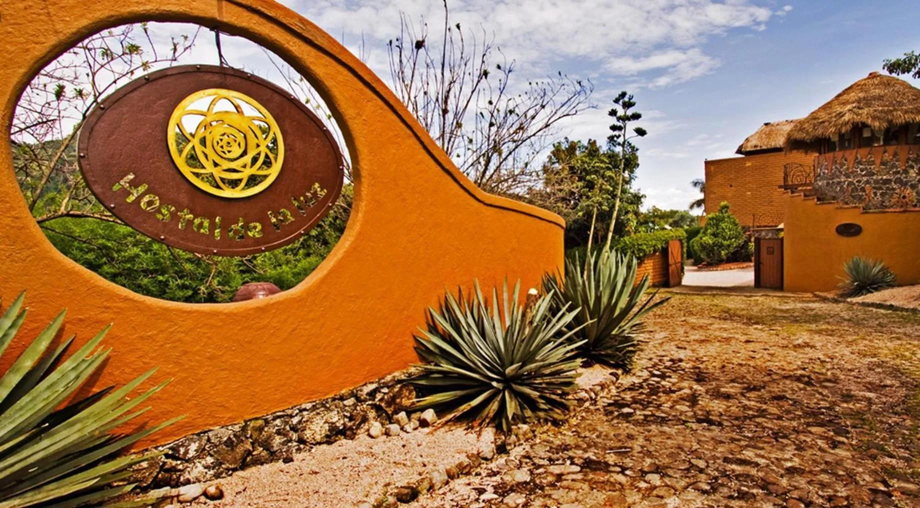 Garden in Hostal de la Luz - Spa Holistic Resort