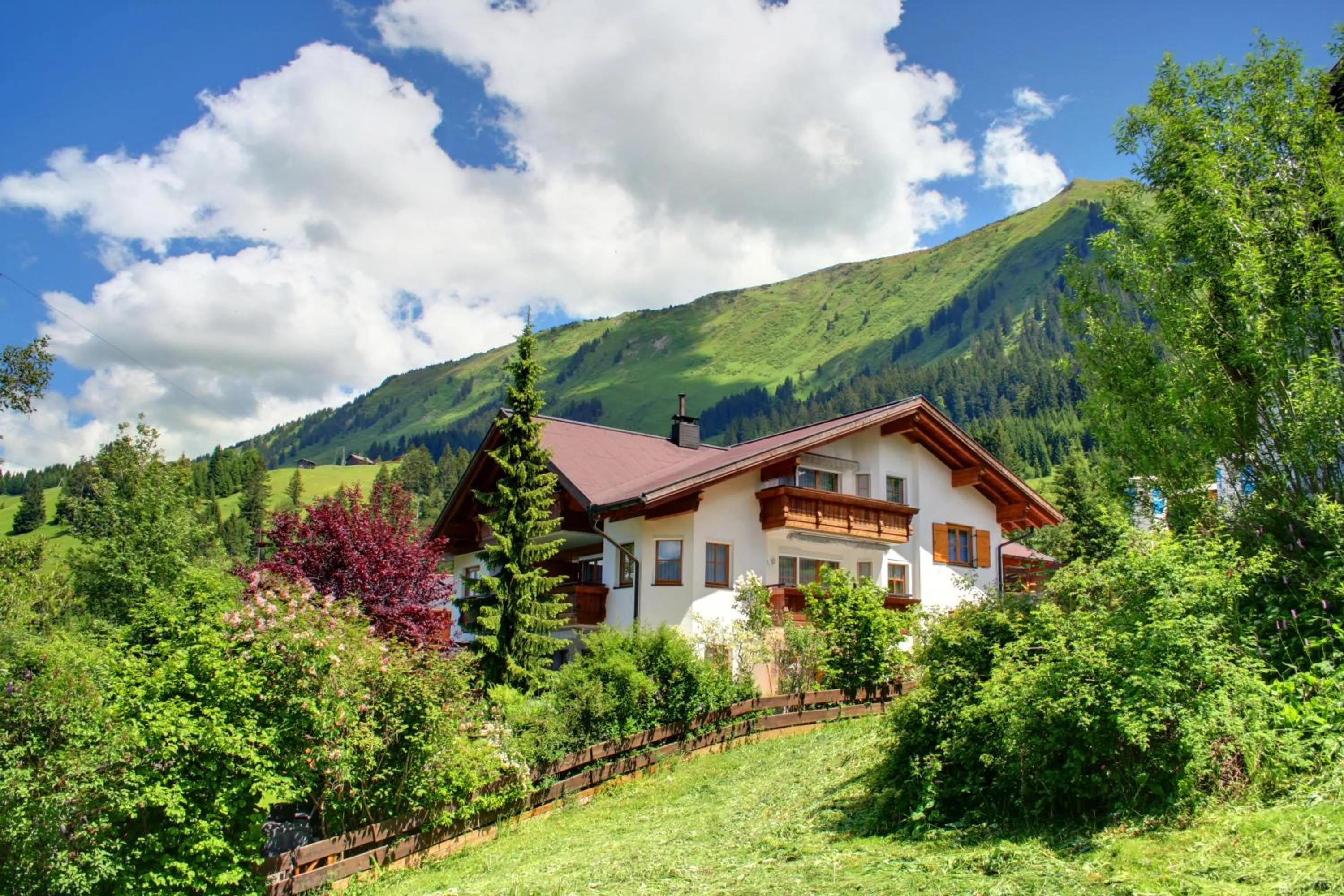 Property building in Haus Kristina