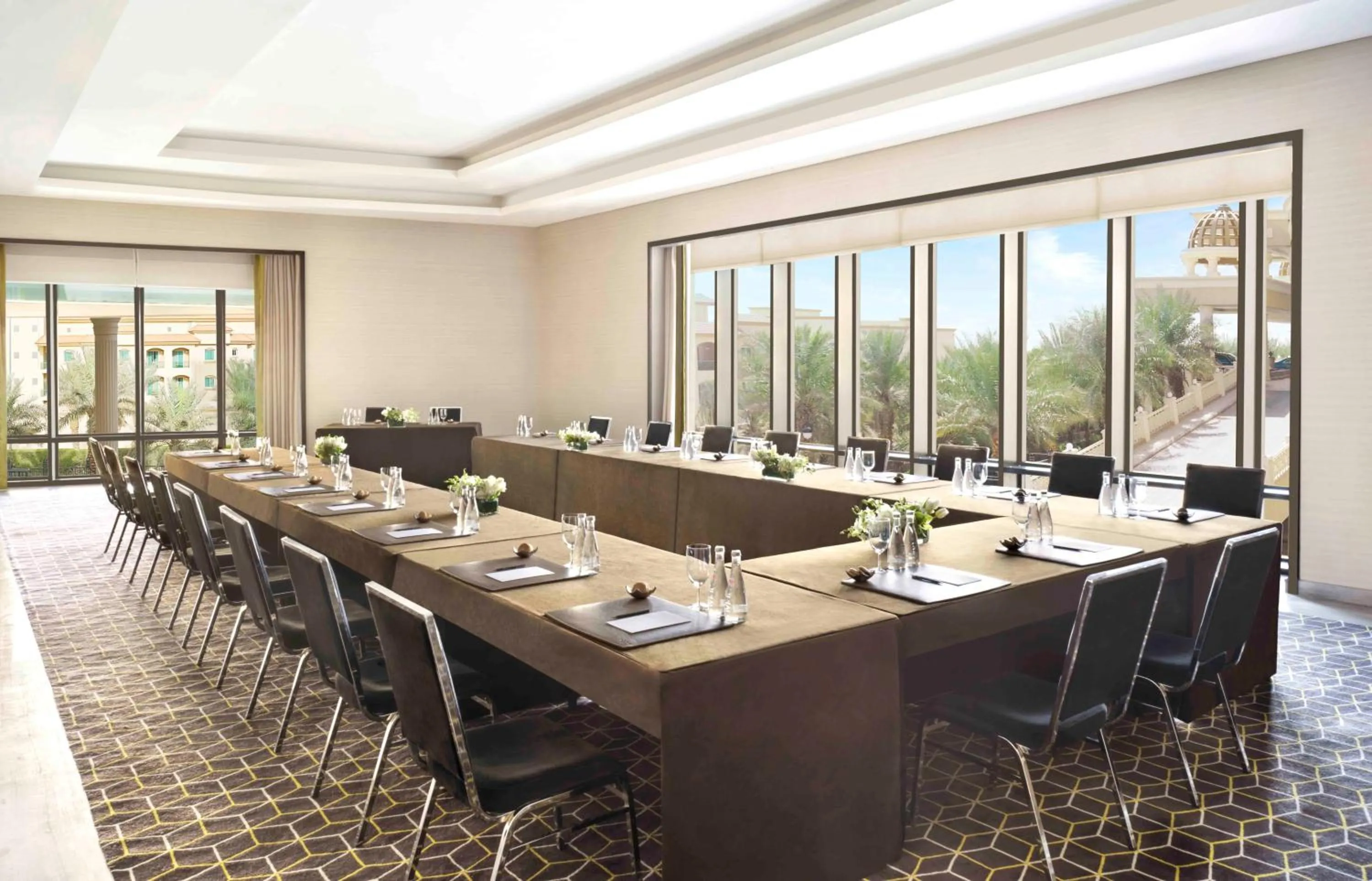 Business facilities in Fairmont Riyadh