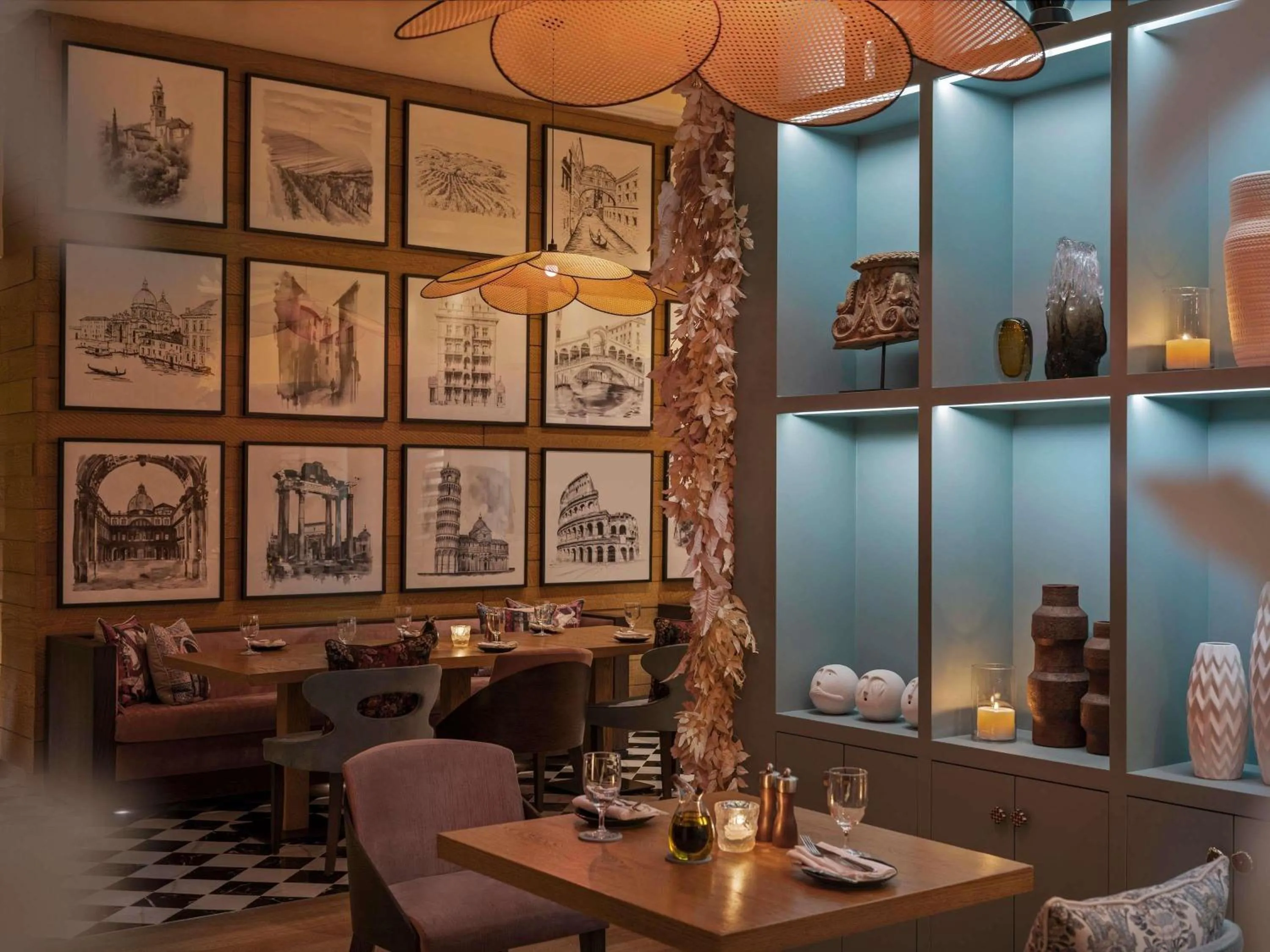 Restaurant/places to eat in Fairmont Riyadh