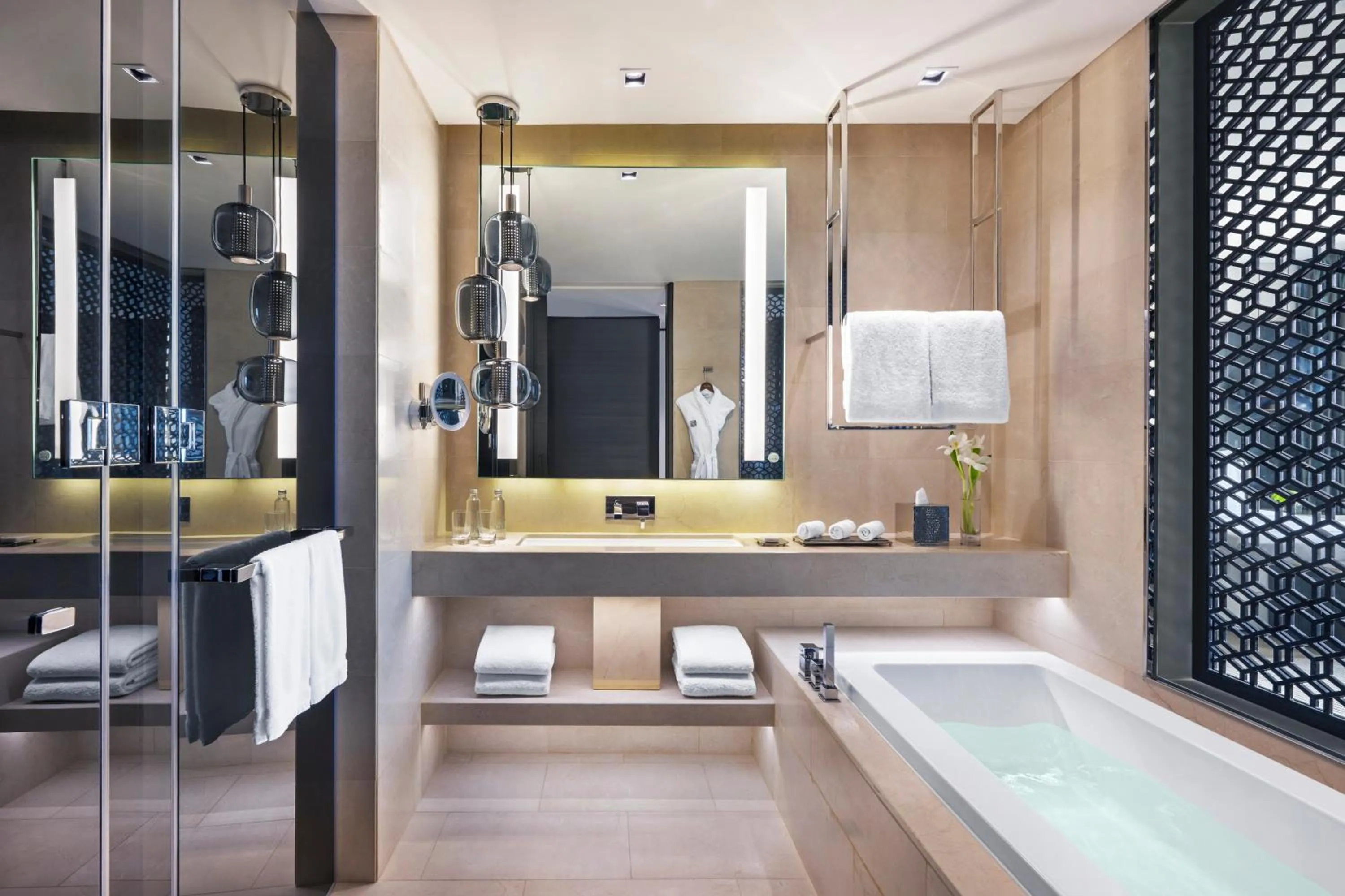 Shower in Fairmont Riyadh