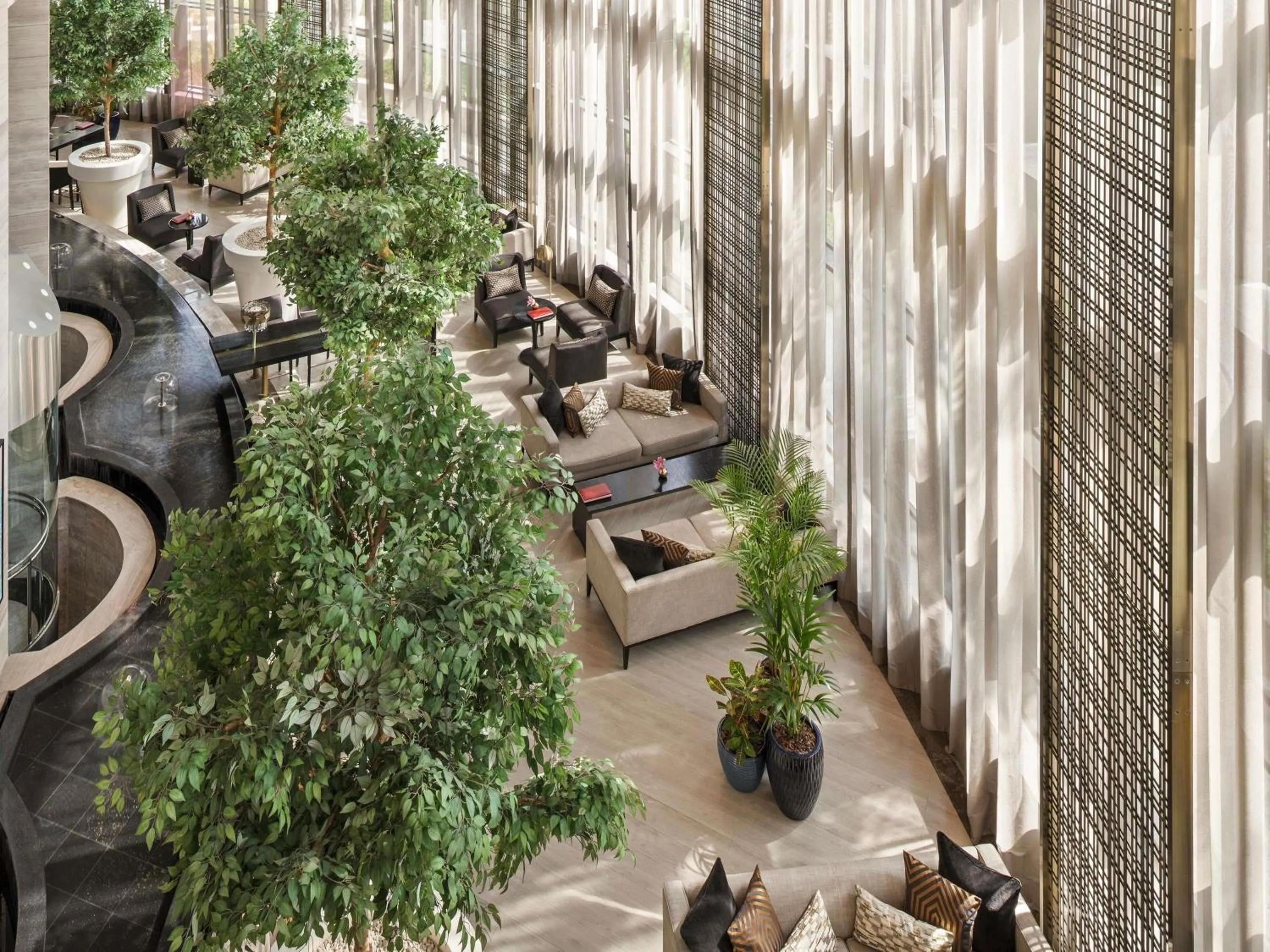 Lounge or bar in Fairmont Riyadh