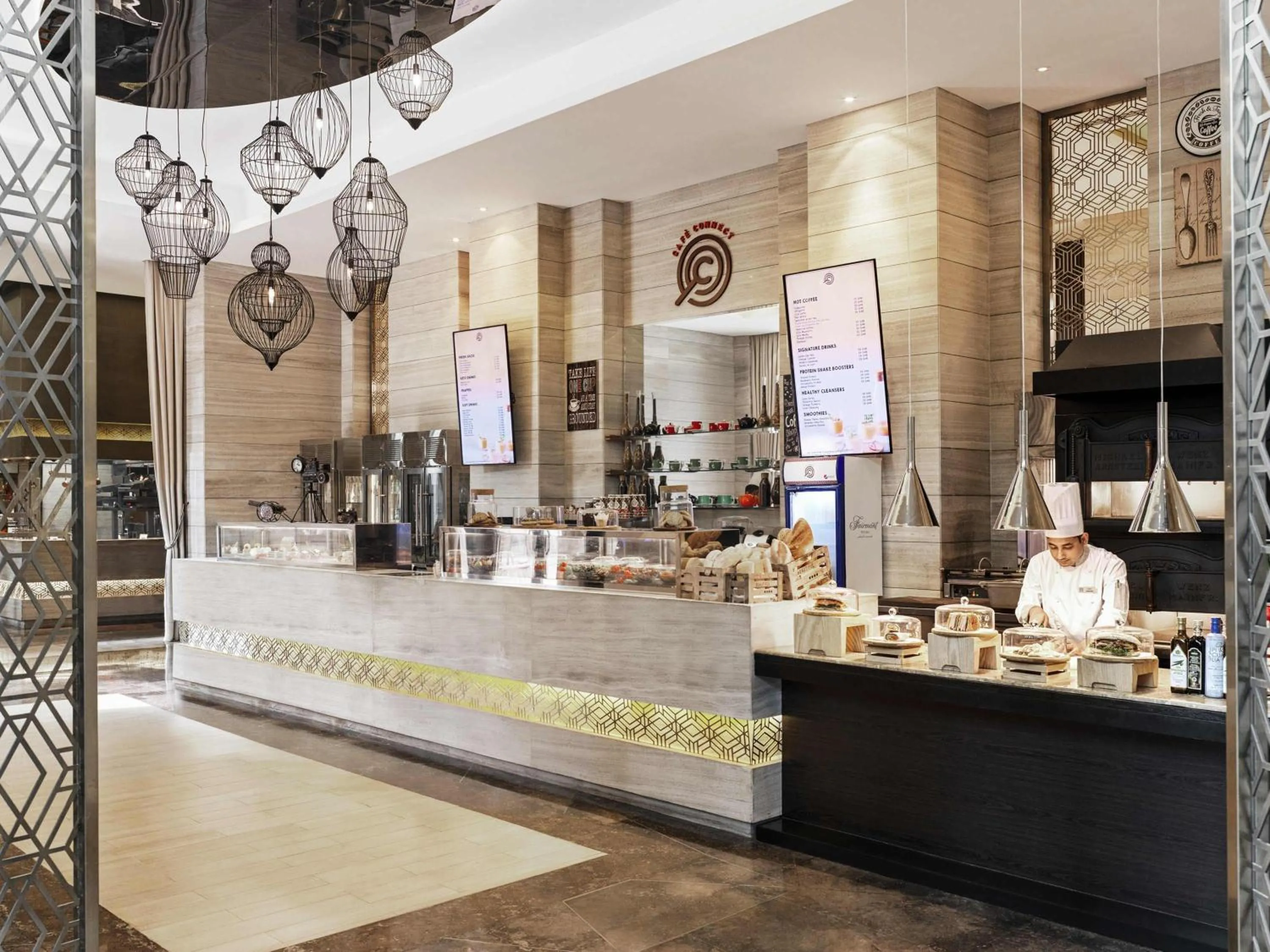 Lounge or bar in Fairmont Riyadh