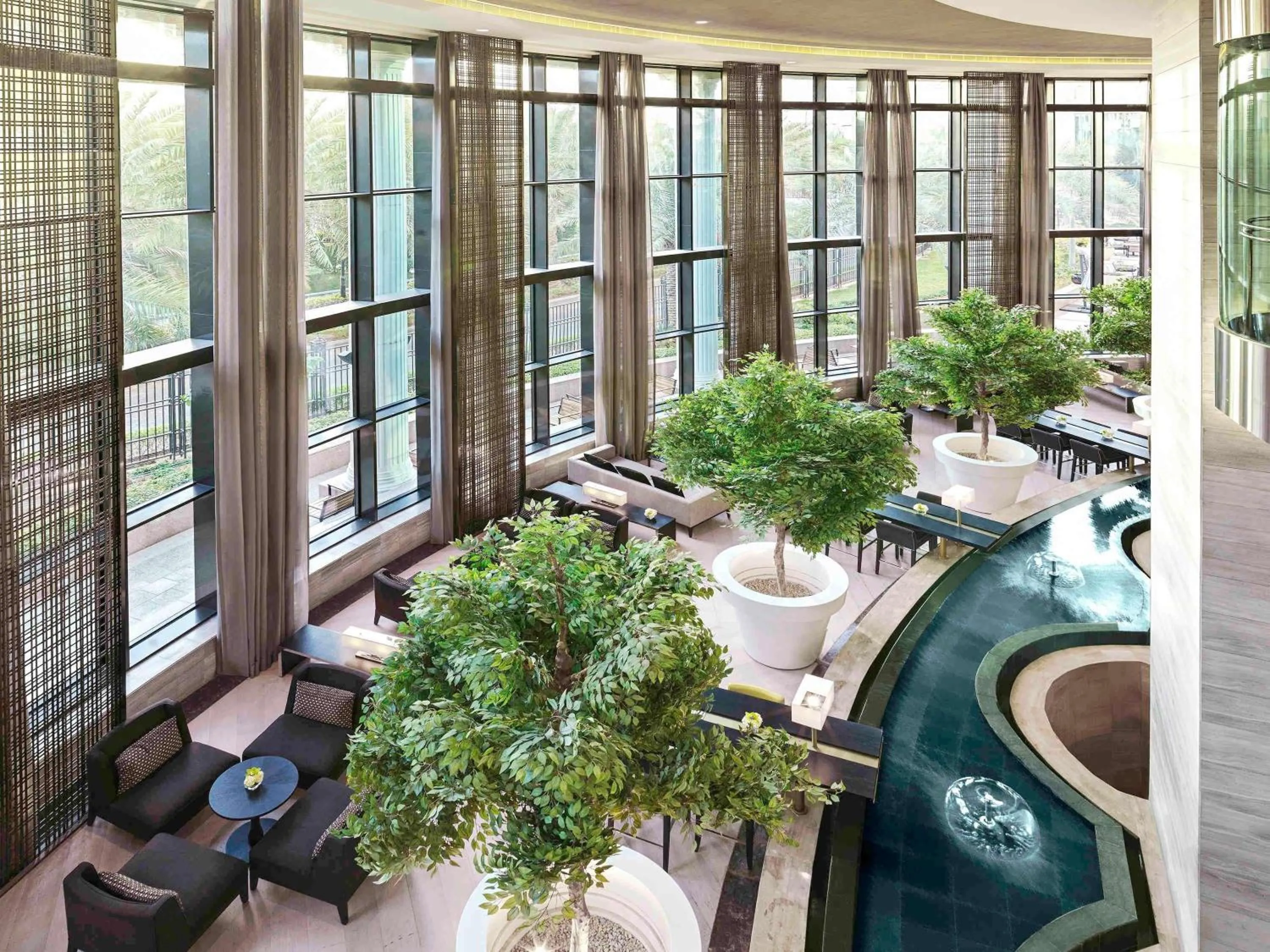 Restaurant/places to eat in Fairmont Riyadh