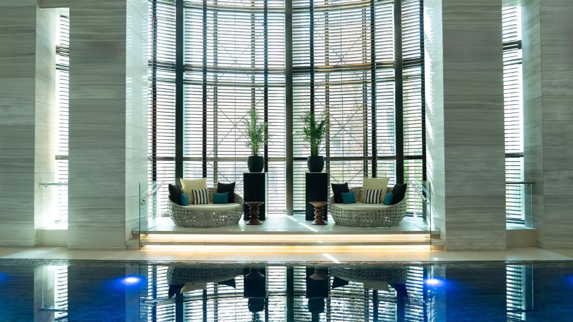 Swimming pool in Fairmont Riyadh Swimming pool in Fairmont Riyadh