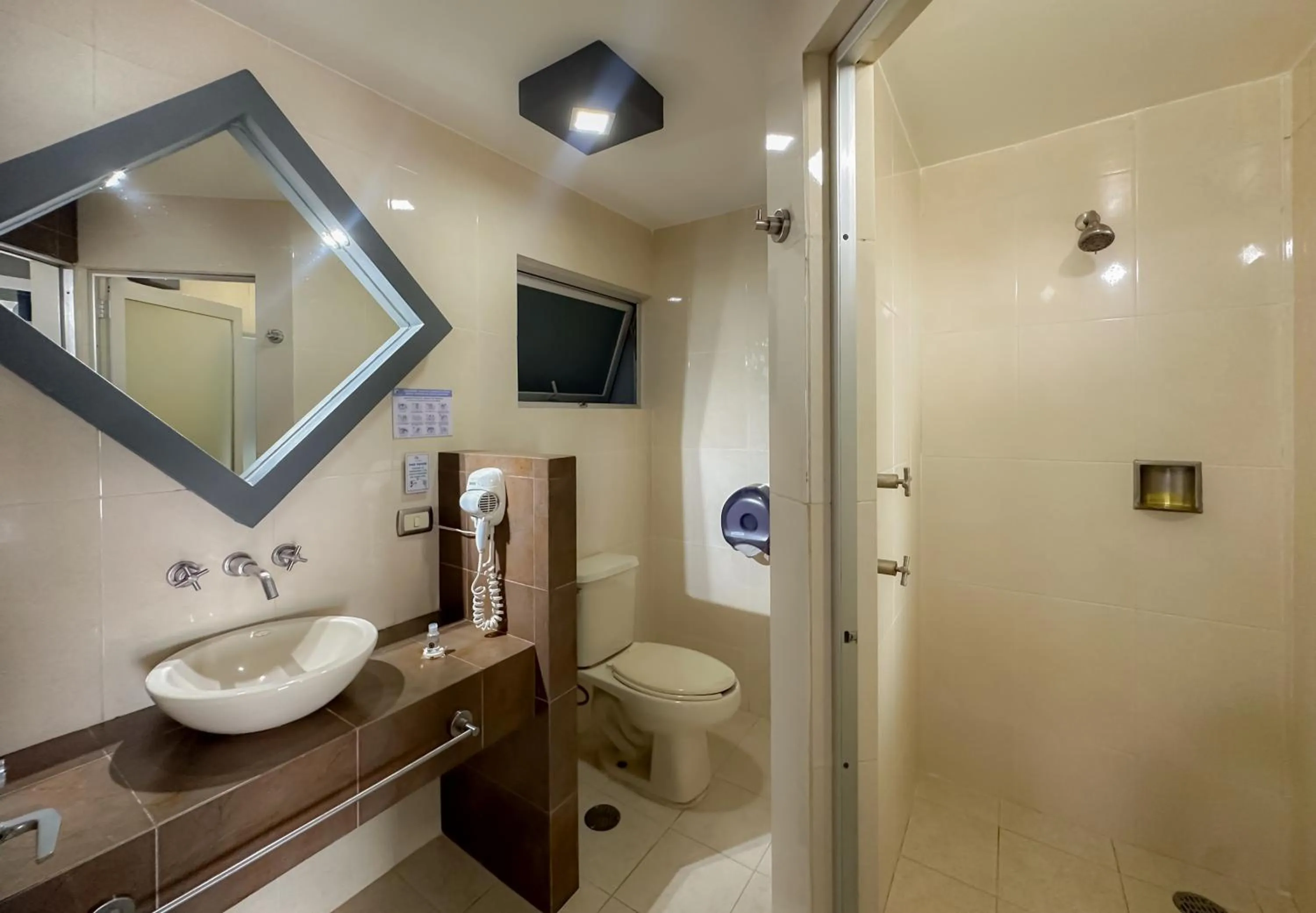 Auto Hotel Mediterráneo