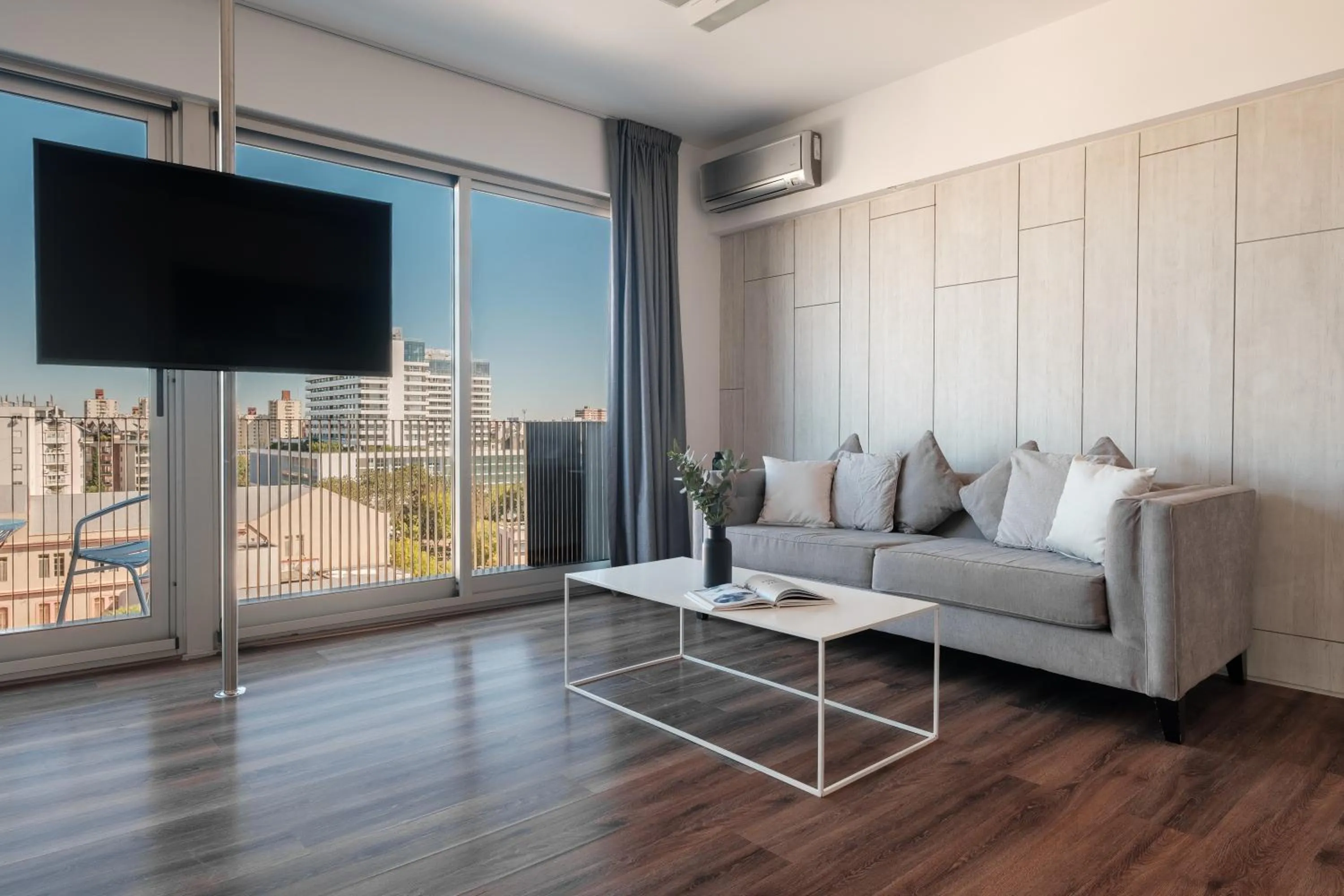 Living room in Nido at Quartier Dorrego