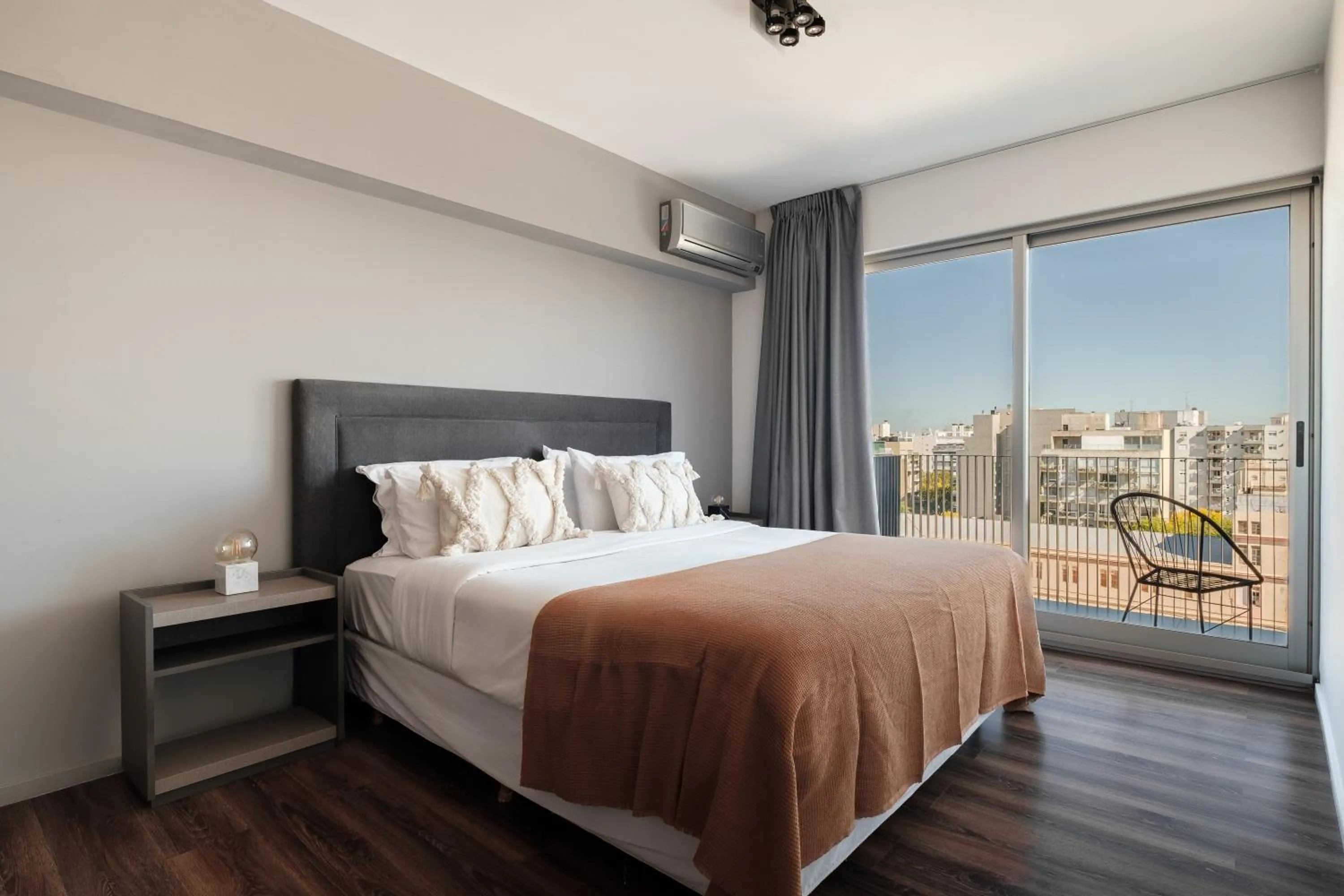 Bed in Nido at Quartier Dorrego