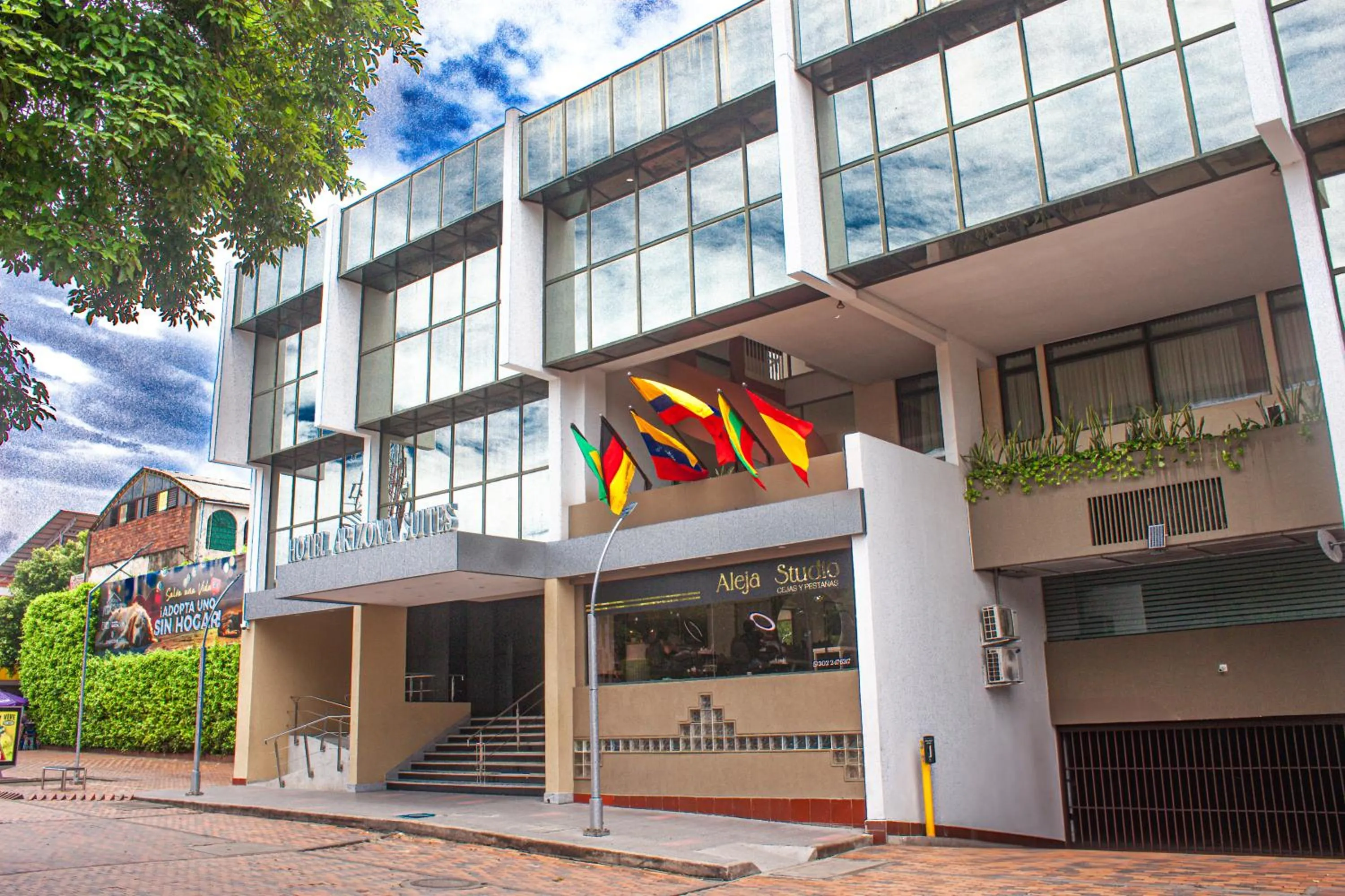 Property building in Hotel Arizona Suites Cúcuta