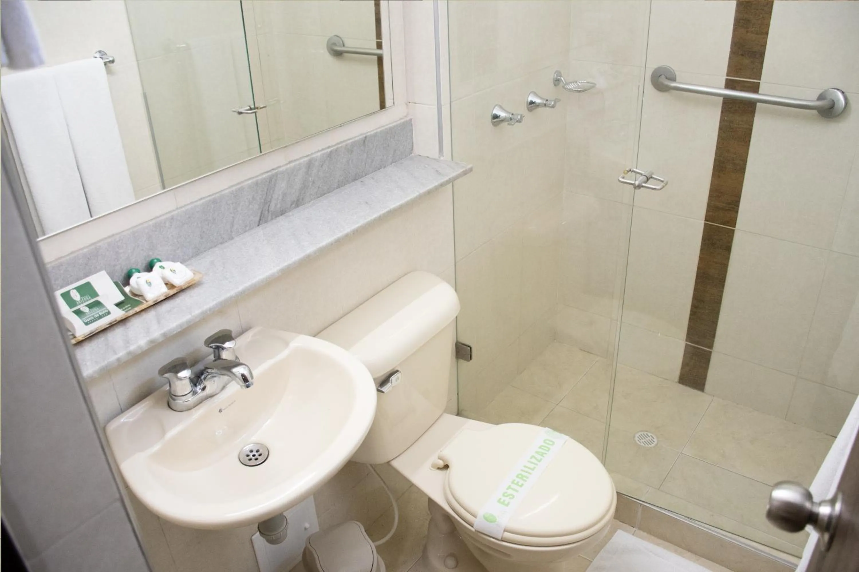 Bathroom in Hotel Arizona Suites Cúcuta