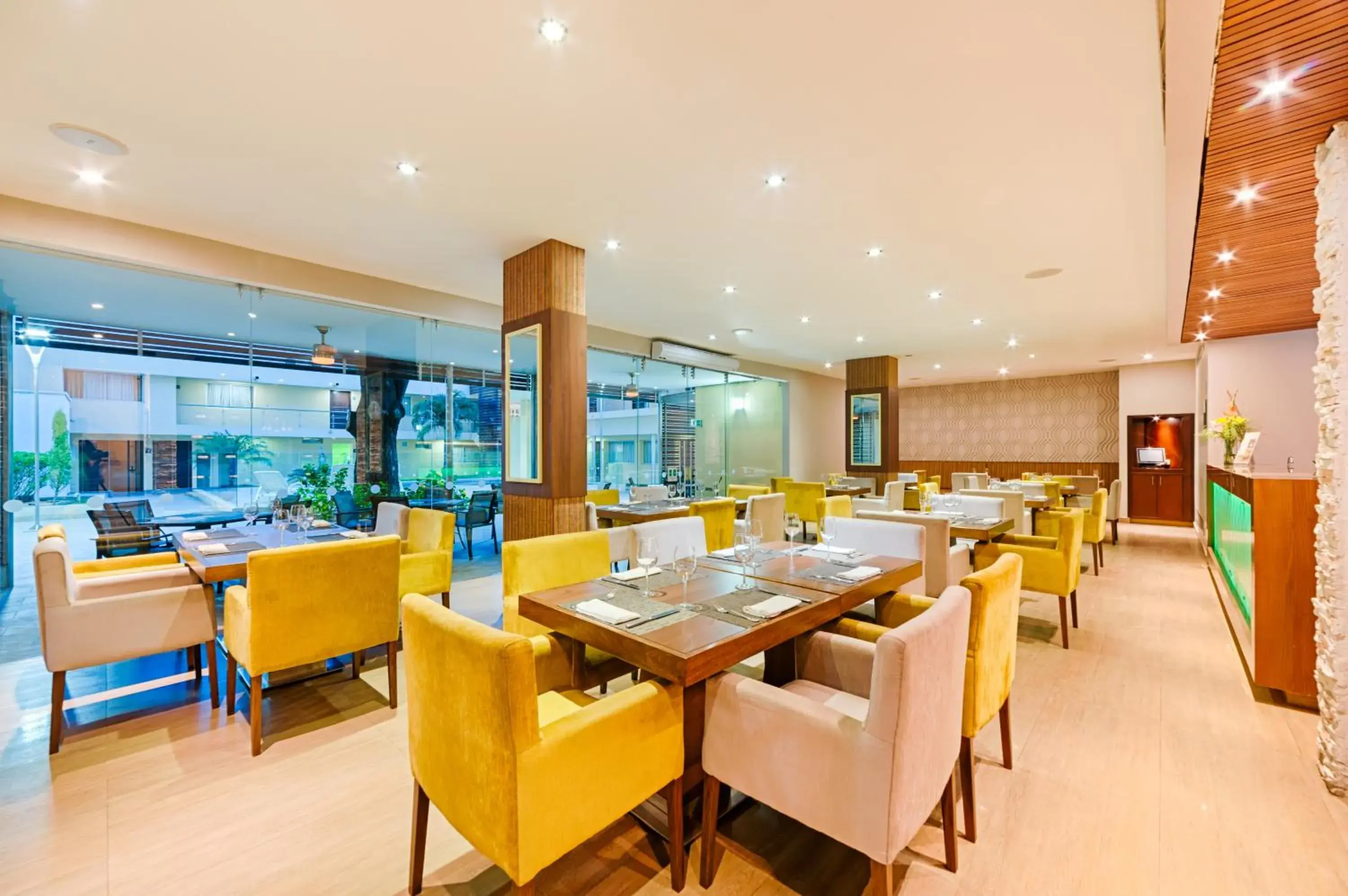 Restaurant/places to eat in Hotel Arizona Suites Cúcuta Restaurant/places to eat in Hotel Arizona Suites Cúcuta