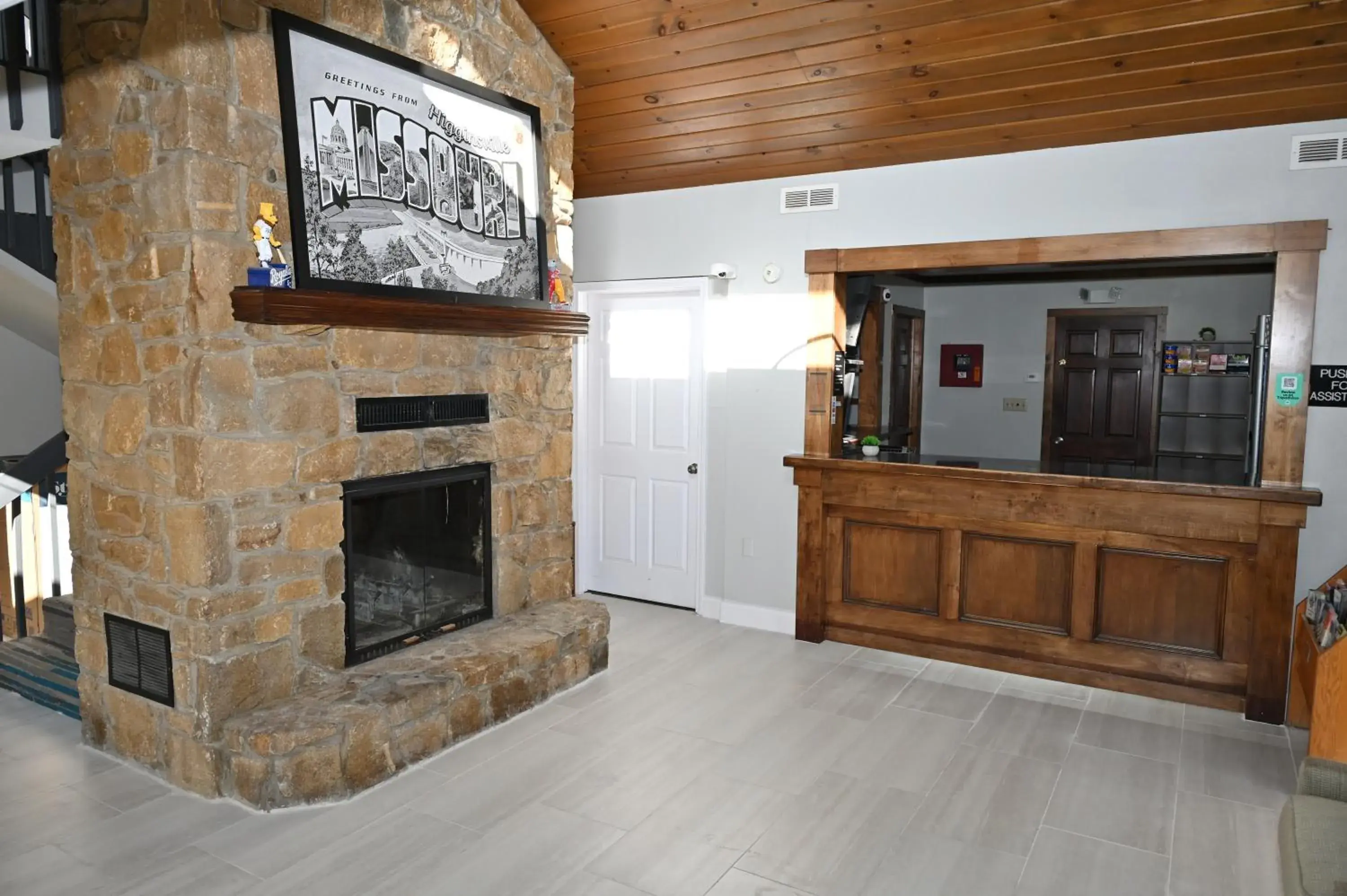 Lobby or reception in Super 8 by Wyndham Higginsville Lobby or reception in Super 8 by Wyndham Higginsville