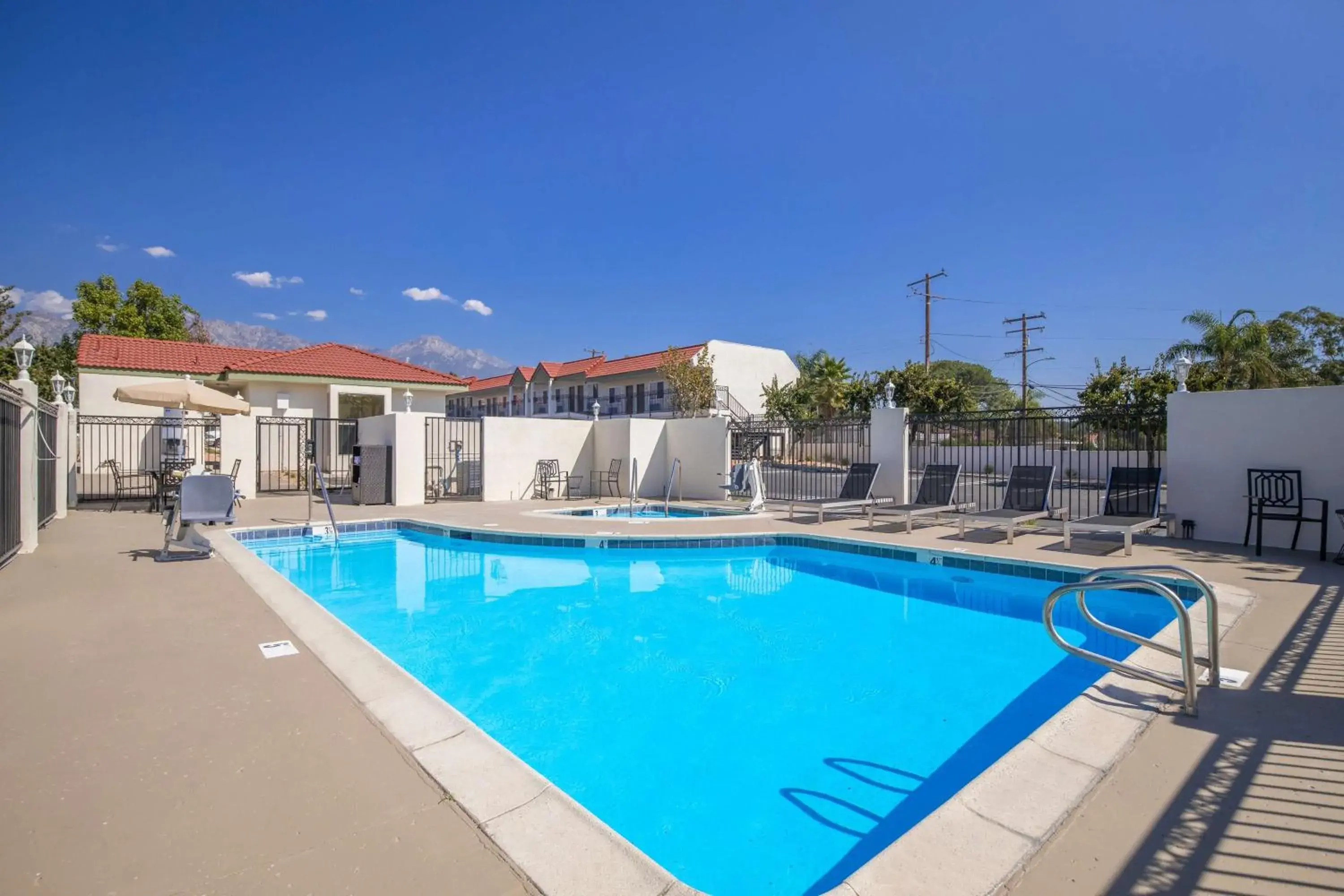 Pool view in SureStay Plus Hotel by Best Western Upland - Ontario North Pool view in SureStay Plus Hotel by Best Western Upland - Ontario North