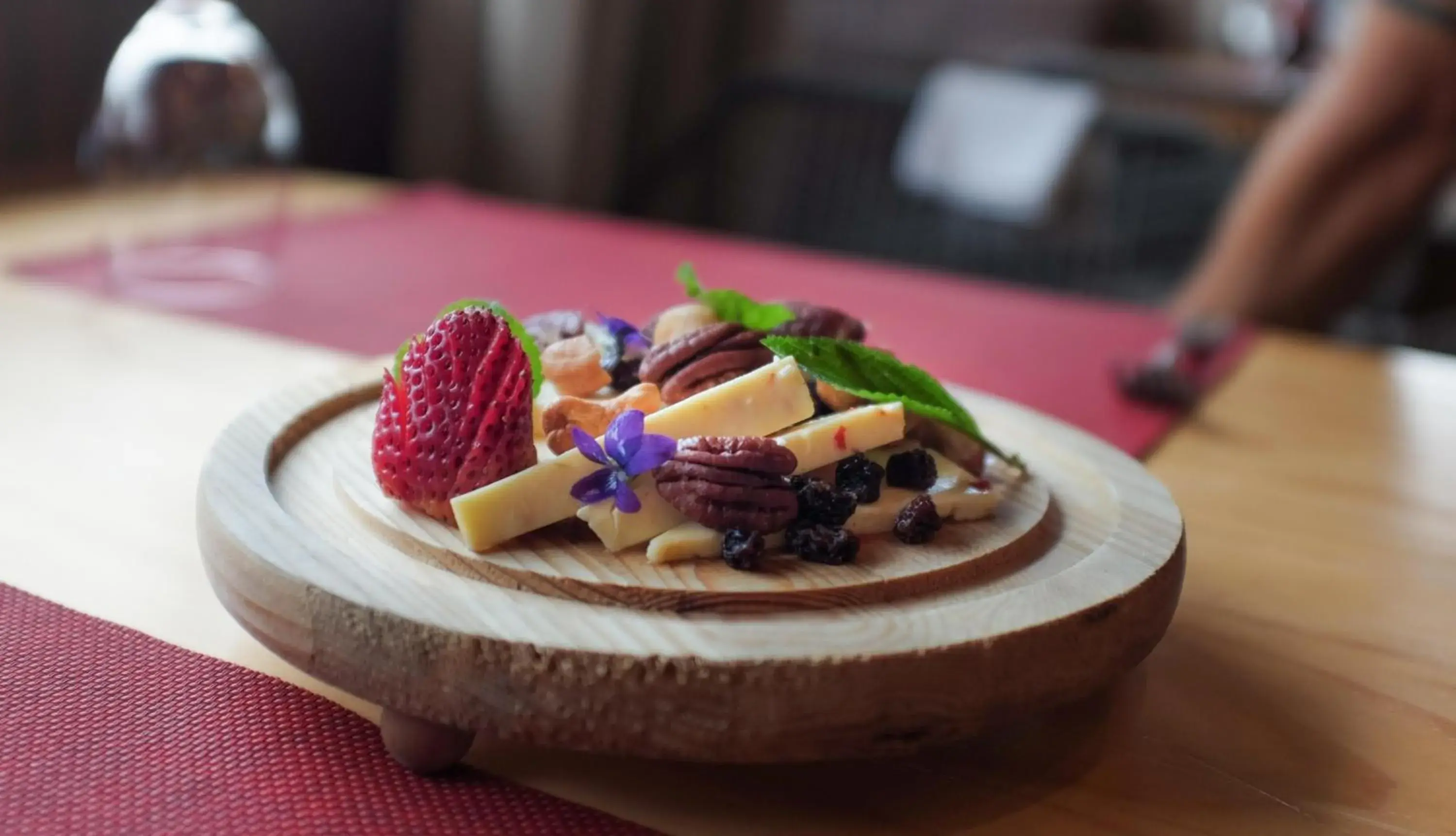 Restaurant/places to eat in Senda Monteverde Hotel Member of the Cayuga Collection Restaurant/places to eat in Senda Monteverde Hotel Member of the Cayuga Collection